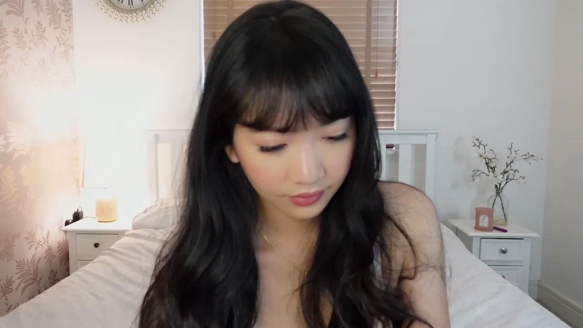Gallery image thumbnail from Miss_ReinaT's myfreecams stream on, 11/20/2025, 15:21 image 12 of 20