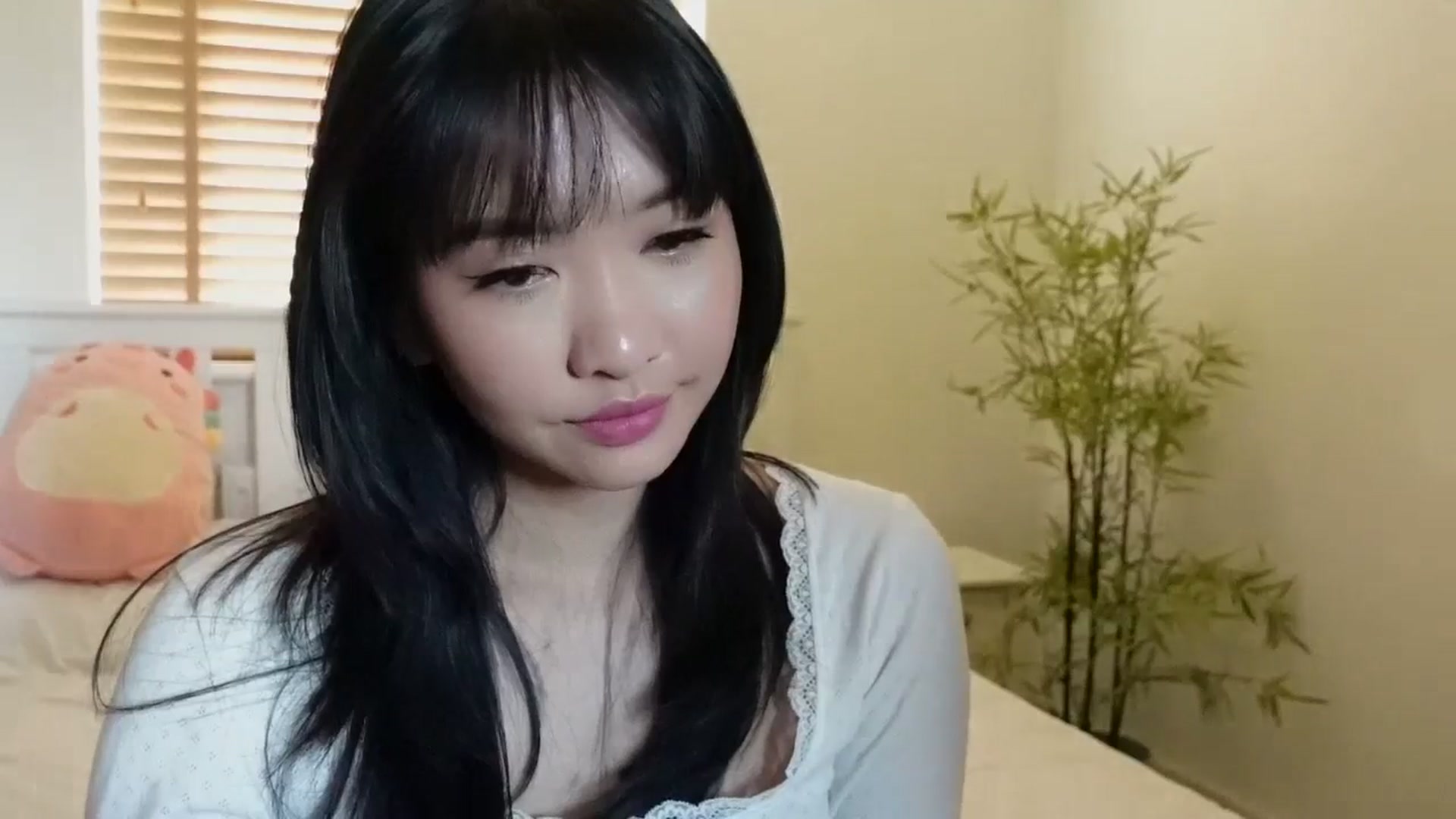 Gallery image thumbnail from Miss_ReinaT's myfreecams stream on, 01/09/2026, 14:03 image 19 of 20