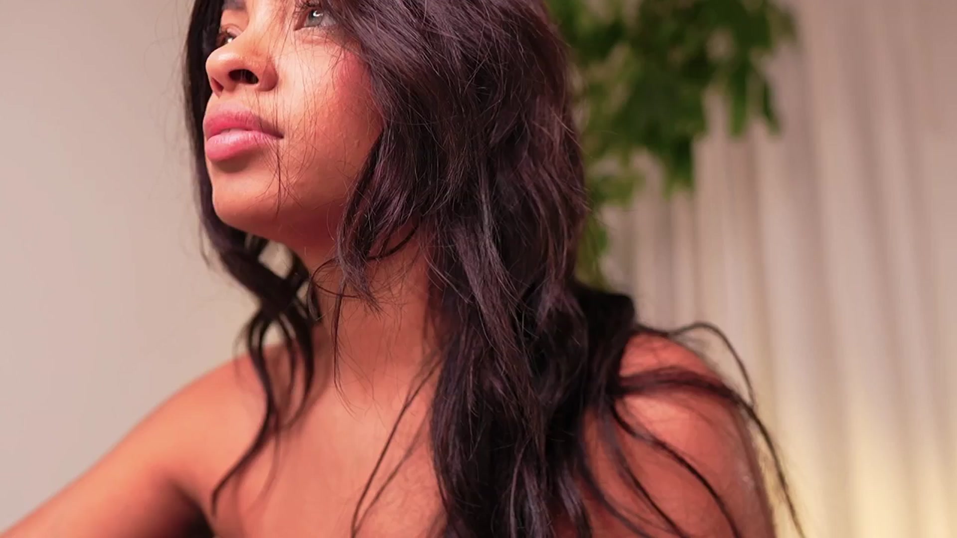 Gallery image thumbnail from Miss_Sofivega's myfreecams stream on, 05/03/2025, 16:05 image 14 of 20