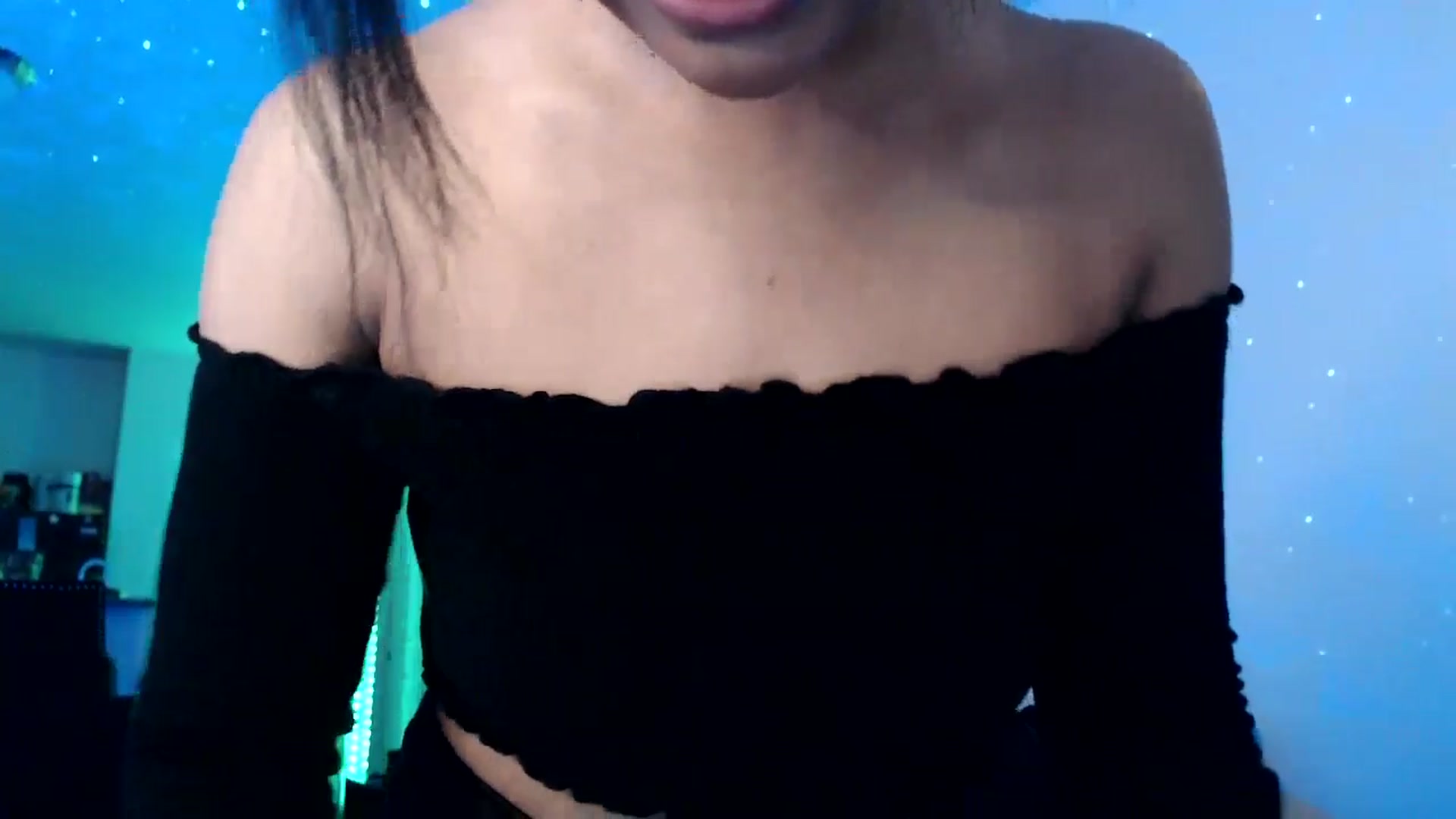 Gallery image thumbnail from Miss_StaceyJ's myfreecams stream on, 04/26/2024, 12:30 image 4 of 20