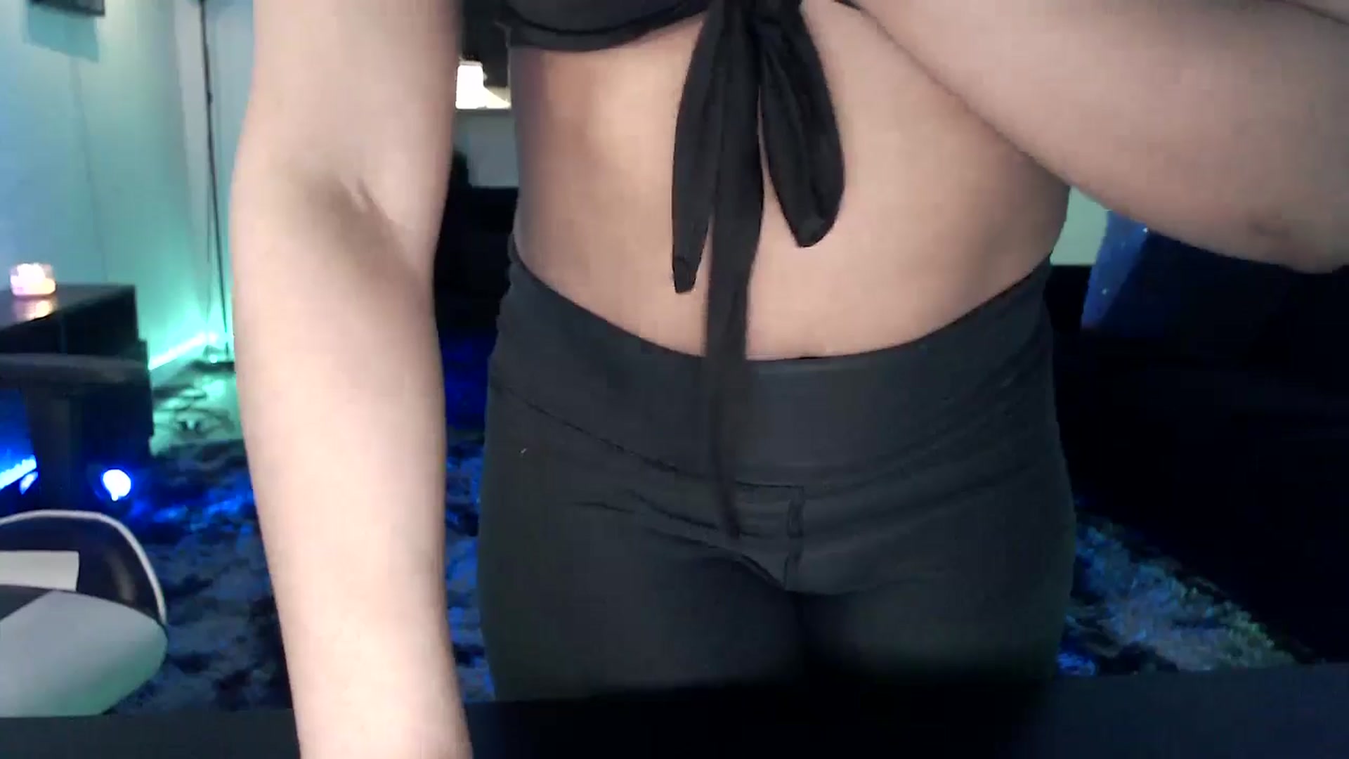 Gallery image thumbnail from Miss_StaceyJ's myfreecams stream on, 05/03/2024, 12:26 image 9 of 20