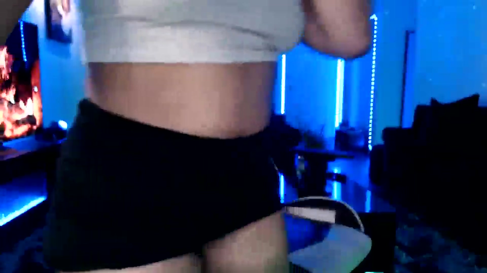 Gallery image thumbnail from Miss_StaceyJ's myfreecams stream on, 12/18/2024, 10:43 image 18 of 20