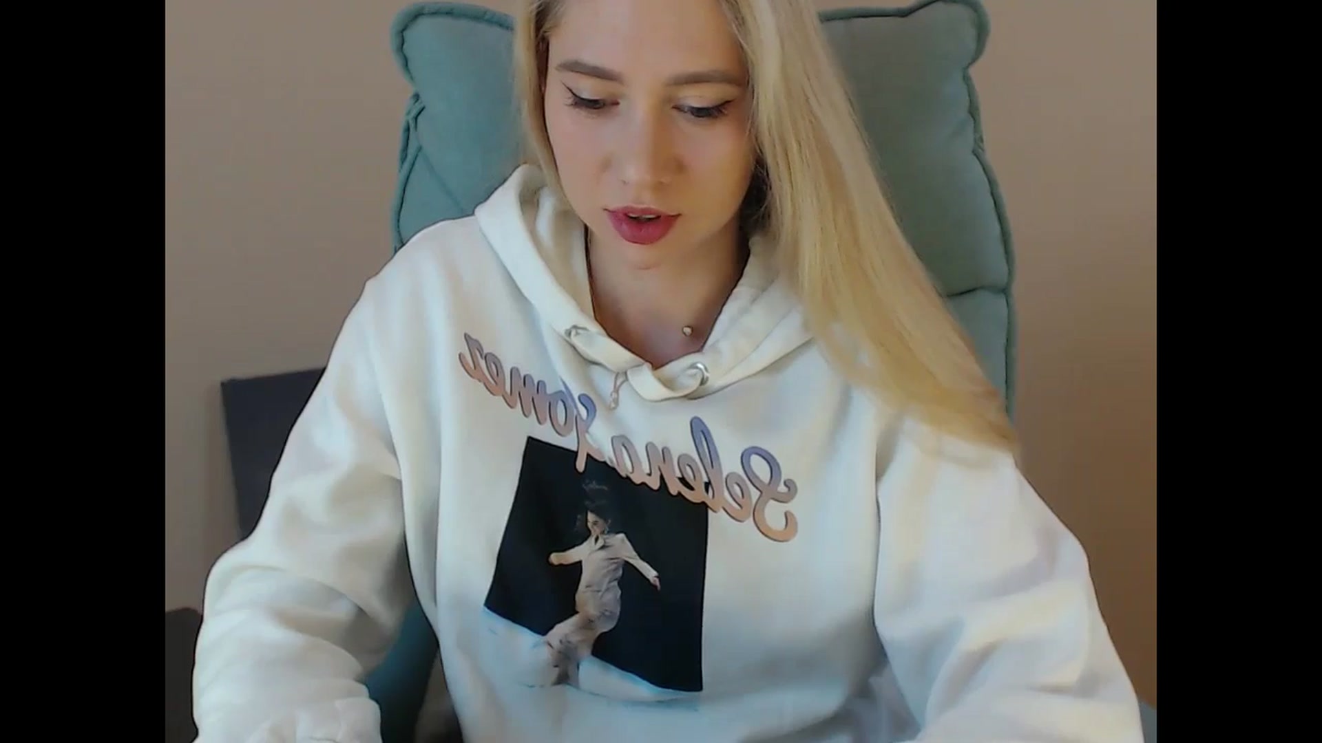 Gallery image thumbnail from Miss_Sylvia's myfreecams stream on, 11/16/2024, 13:46 image 4 of 20