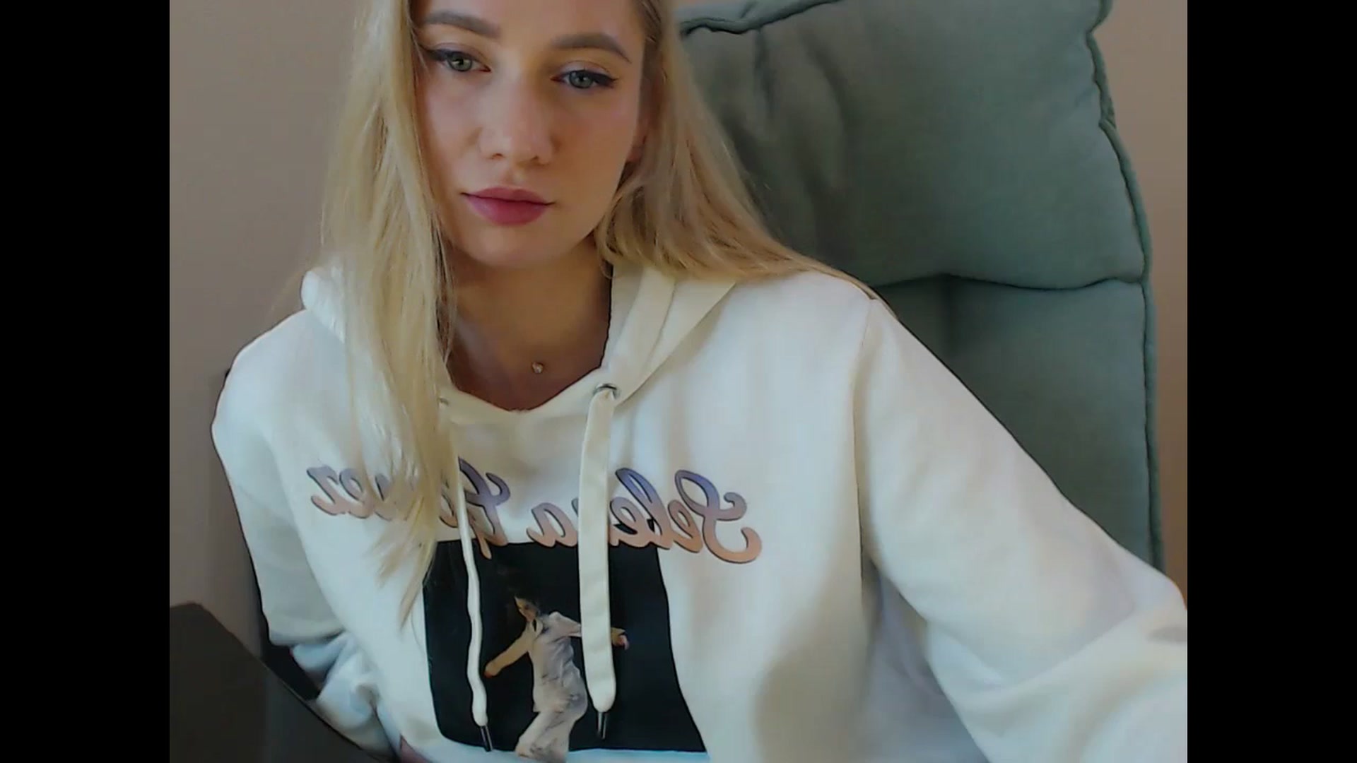 Gallery image thumbnail from Miss_Sylvia's myfreecams stream on, 11/16/2024, 15:30 image 14 of 20