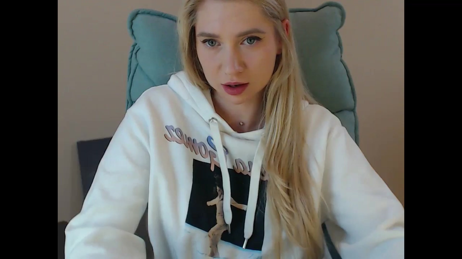 Gallery image thumbnail from Miss_Sylvia's myfreecams stream on, 11/16/2024, 15:51 image 20 of 20
