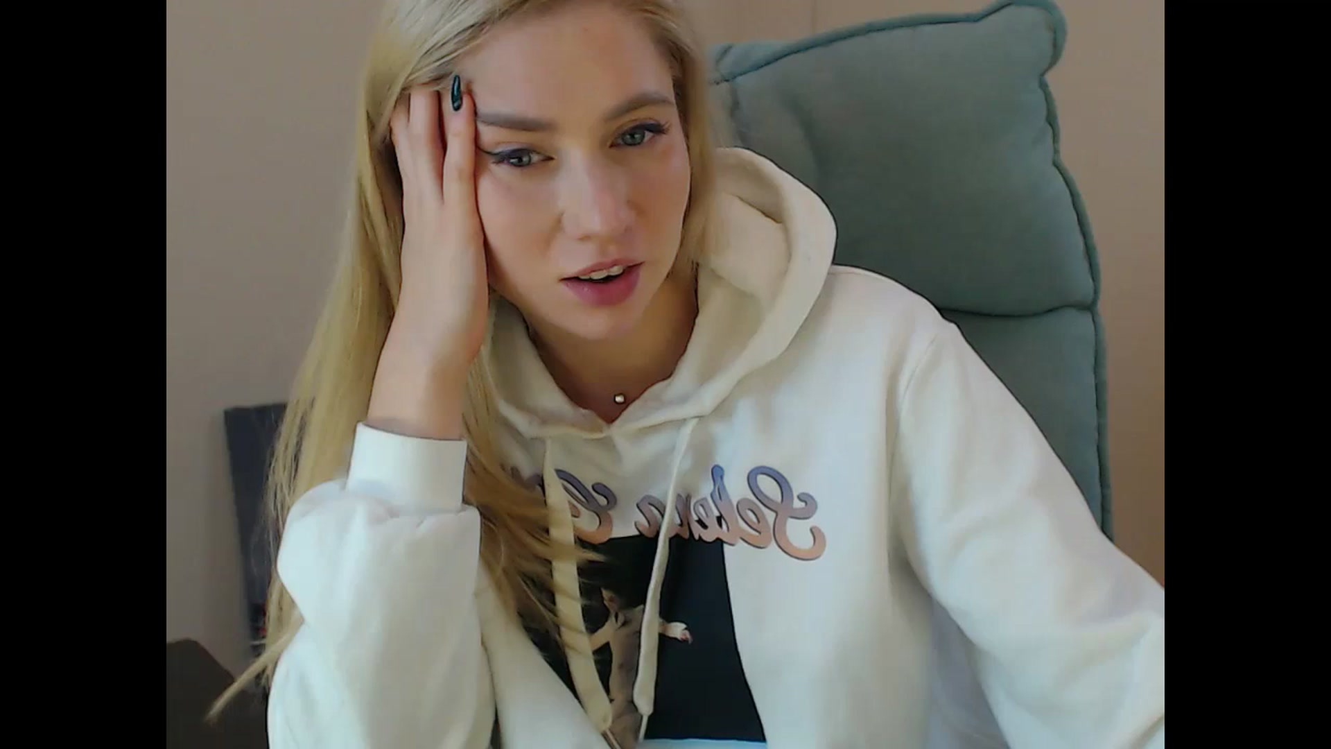 Gallery image thumbnail from Miss_Sylvia's myfreecams stream on, 11/16/2024, 17:55 image 19 of 20