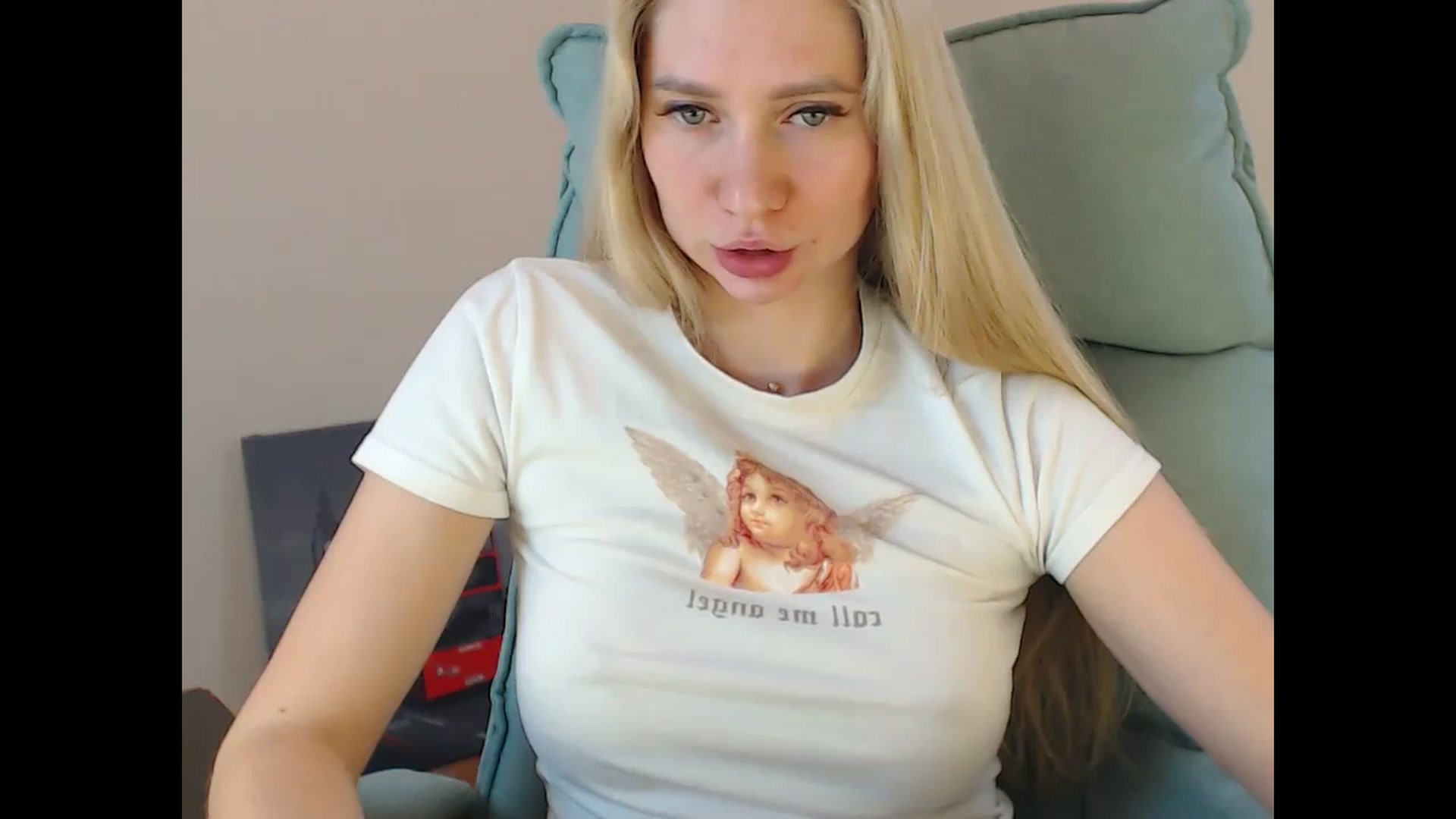 Gallery image thumbnail from Miss_Sylvia's myfreecams stream on, 11/18/2024, 14:41 image 20 of 20