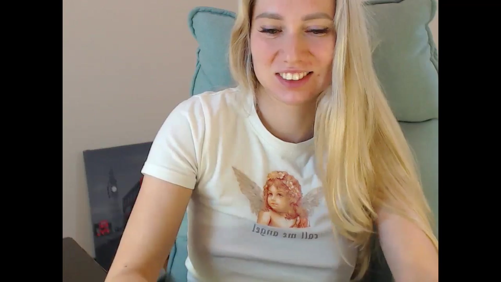 Gallery image thumbnail from Miss_Sylvia's myfreecams stream on, 11/18/2024, 14:41 image 16 of 20
