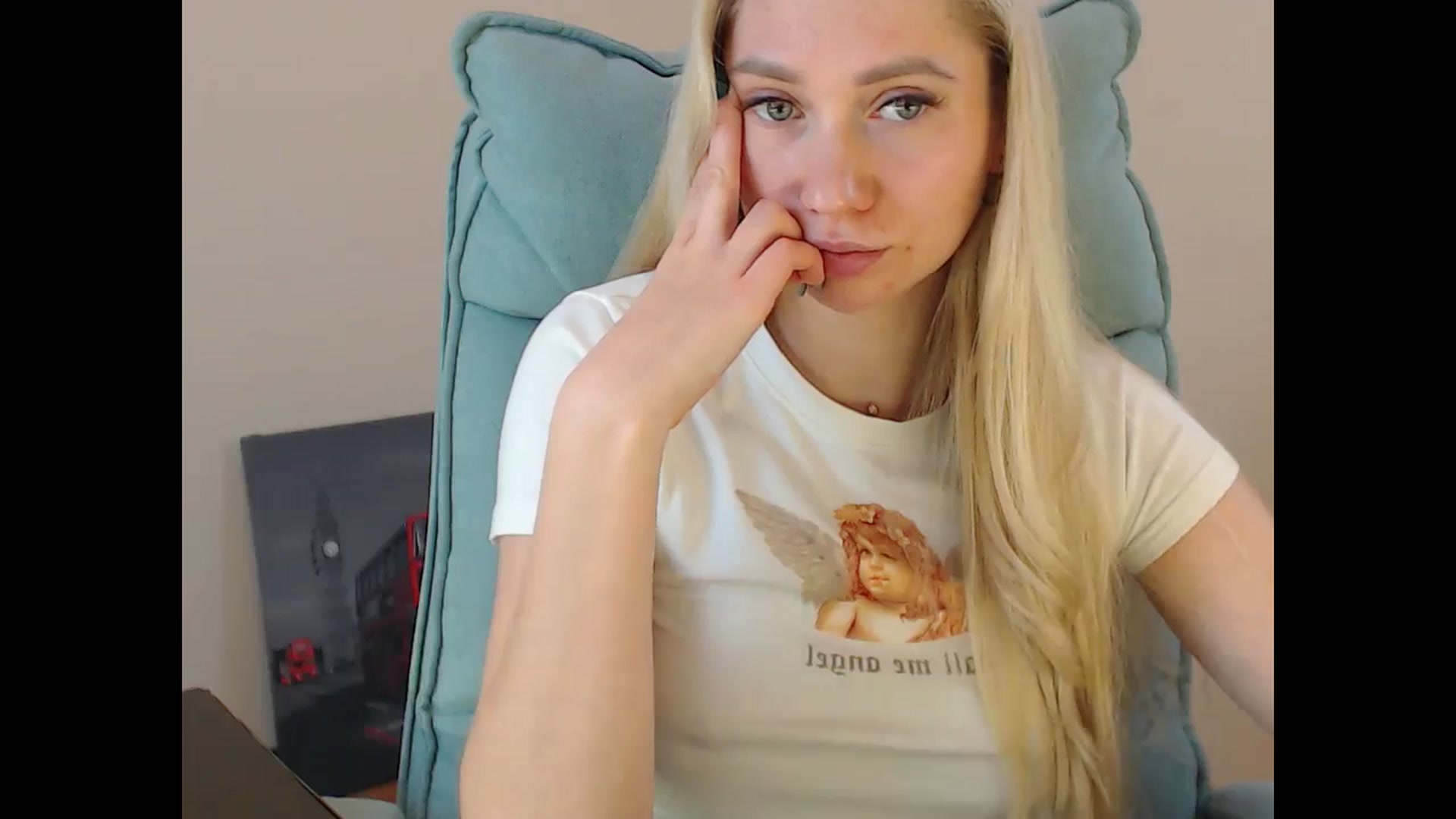 Gallery image thumbnail from Miss_Sylvia's myfreecams stream on, 11/18/2024, 14:41 image 10 of 20