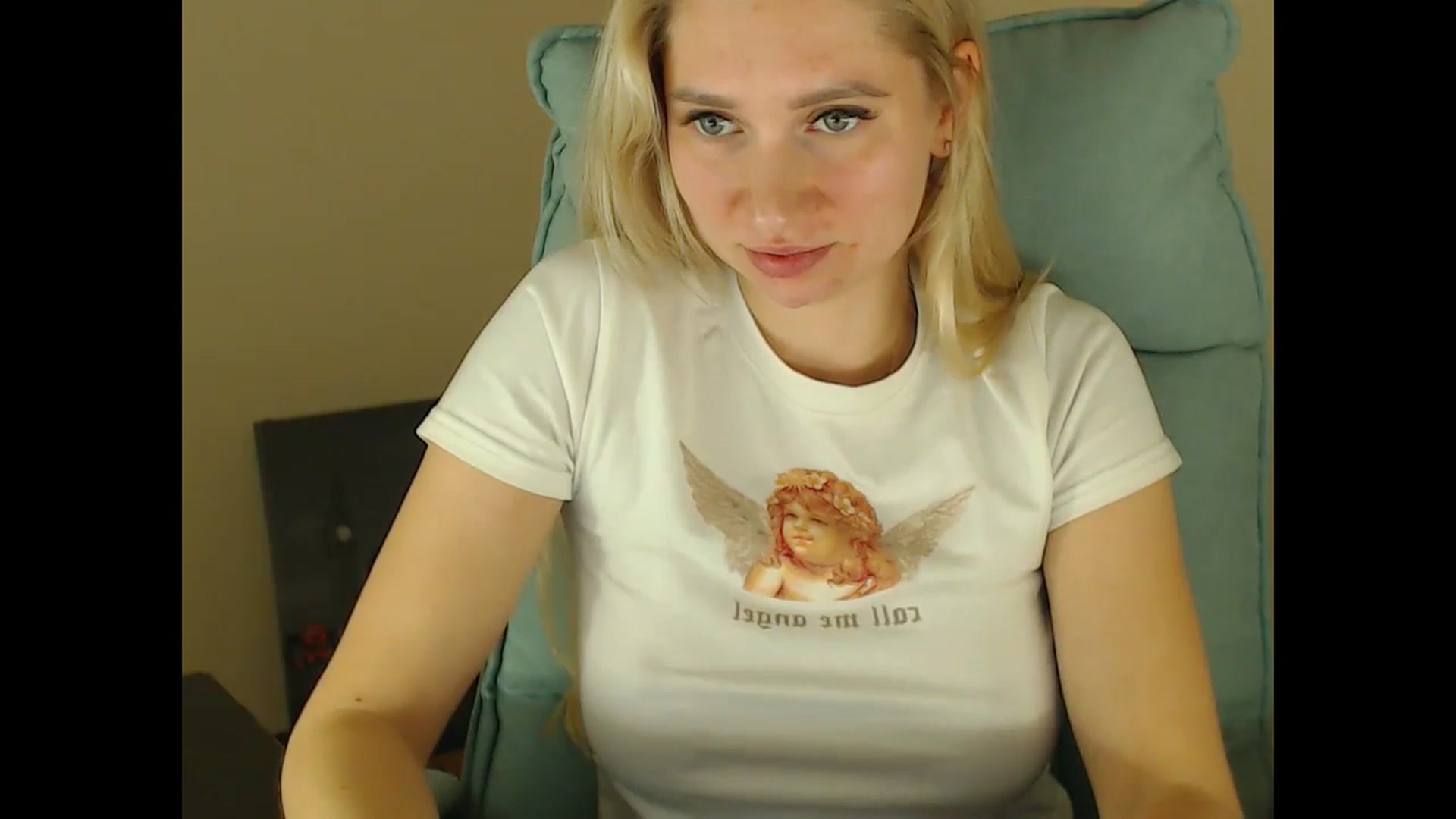 Gallery image thumbnail from Miss_Sylvia's myfreecams stream on, 11/18/2024, 17:58 image 7 of 20