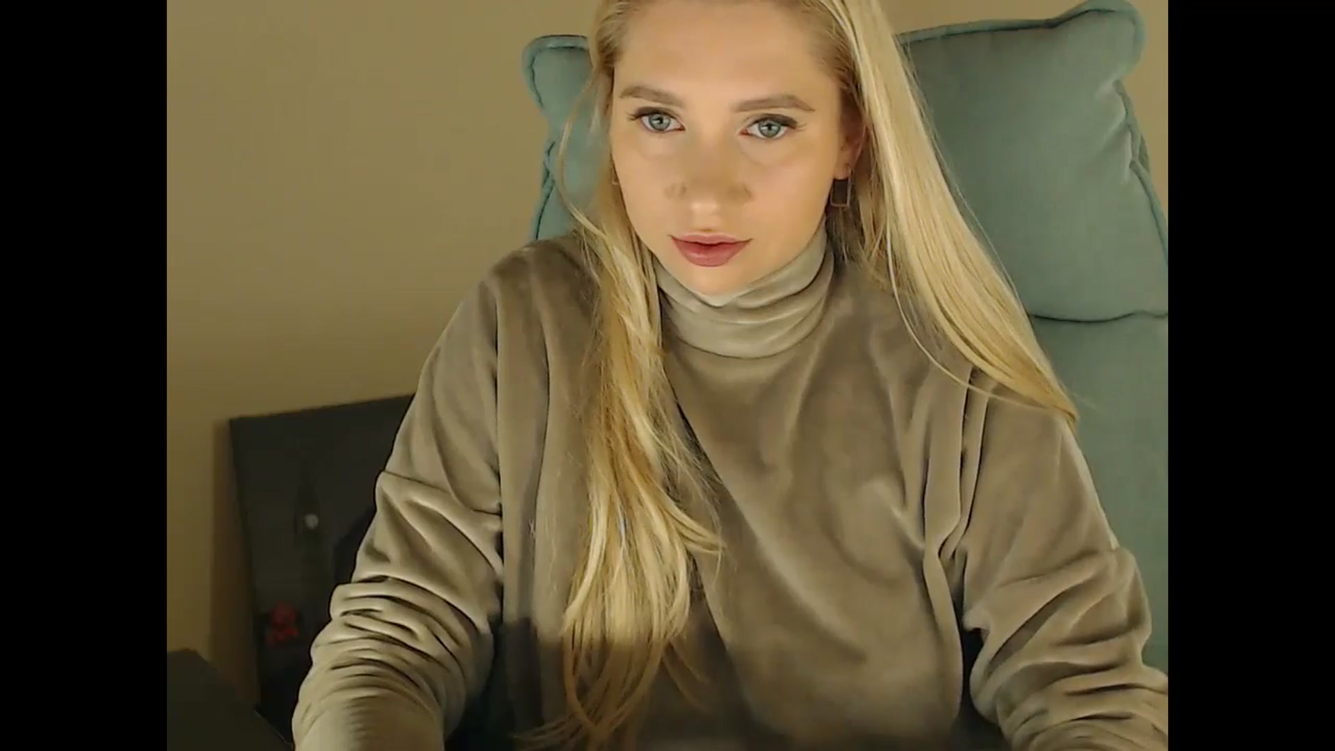 Gallery image thumbnail from Miss_Sylvia's myfreecams stream on, 11/23/2024, 16:50 image 2 of 20