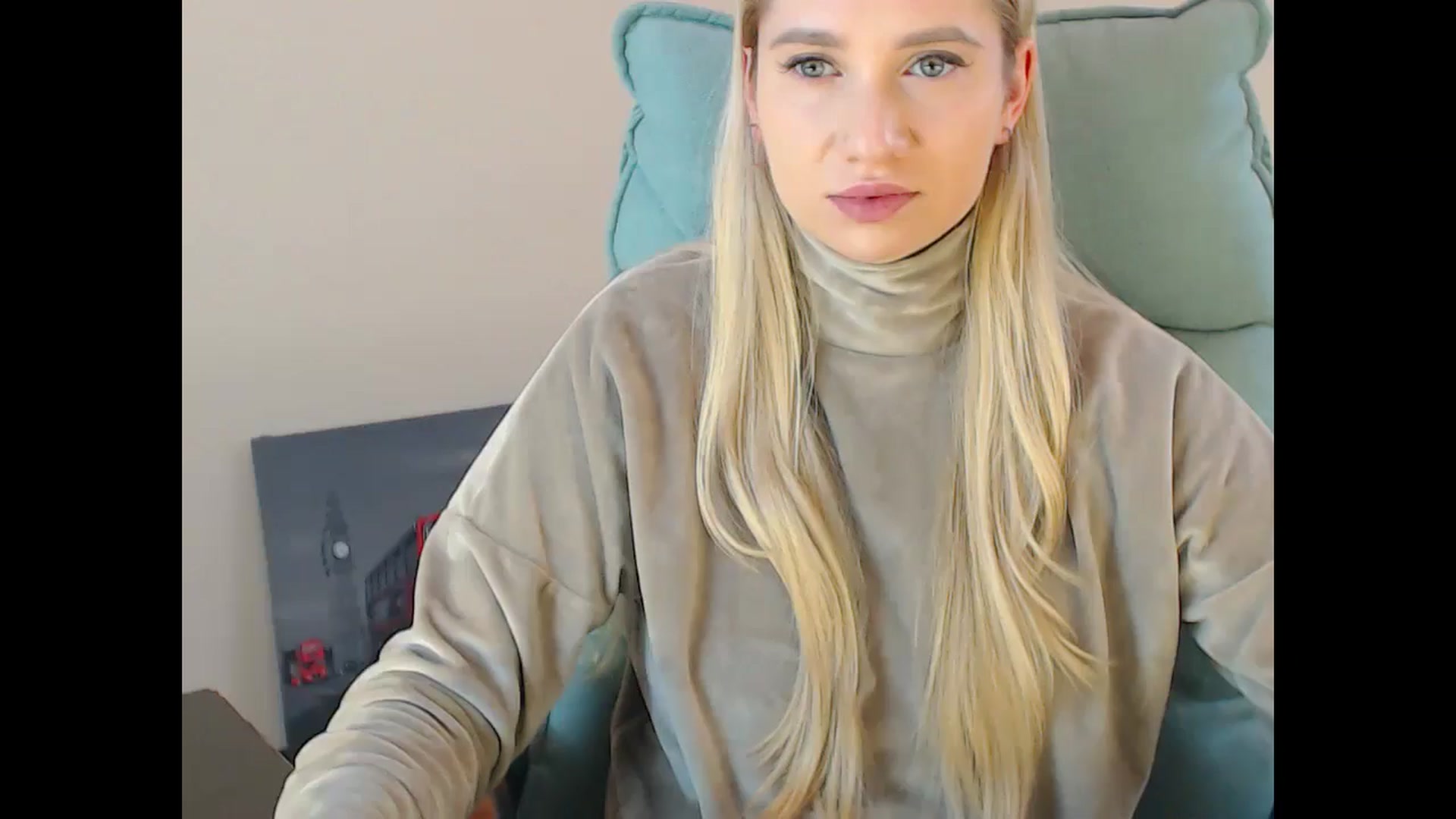 Gallery image thumbnail from Miss_Sylvia's myfreecams stream on, 11/23/2024, 19:22 image 4 of 20