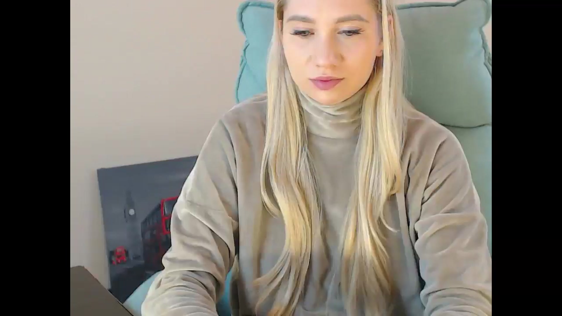Gallery image thumbnail from Miss_Sylvia's myfreecams stream on, 11/23/2024, 19:22 image 3 of 20