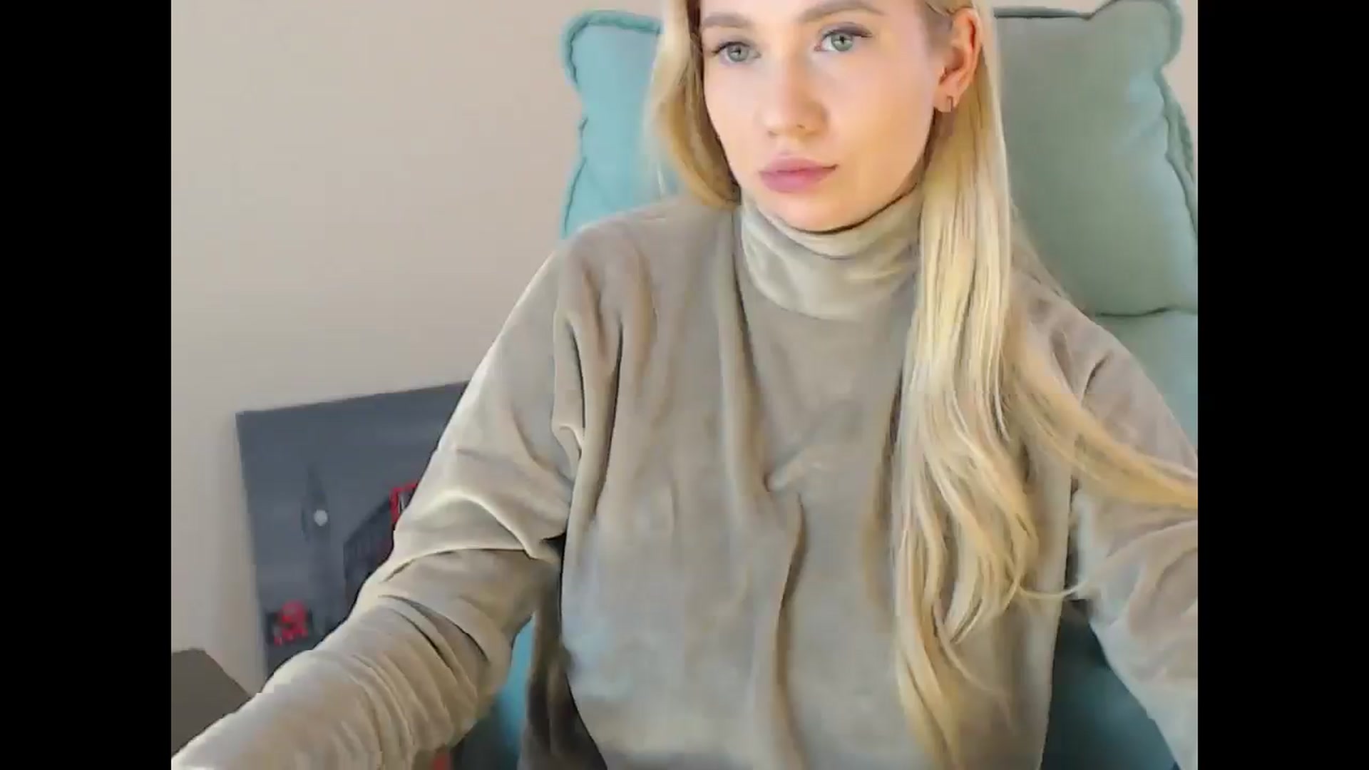 Gallery image thumbnail from Miss_Sylvia's myfreecams stream on, 11/23/2024, 19:22 image 19 of 20
