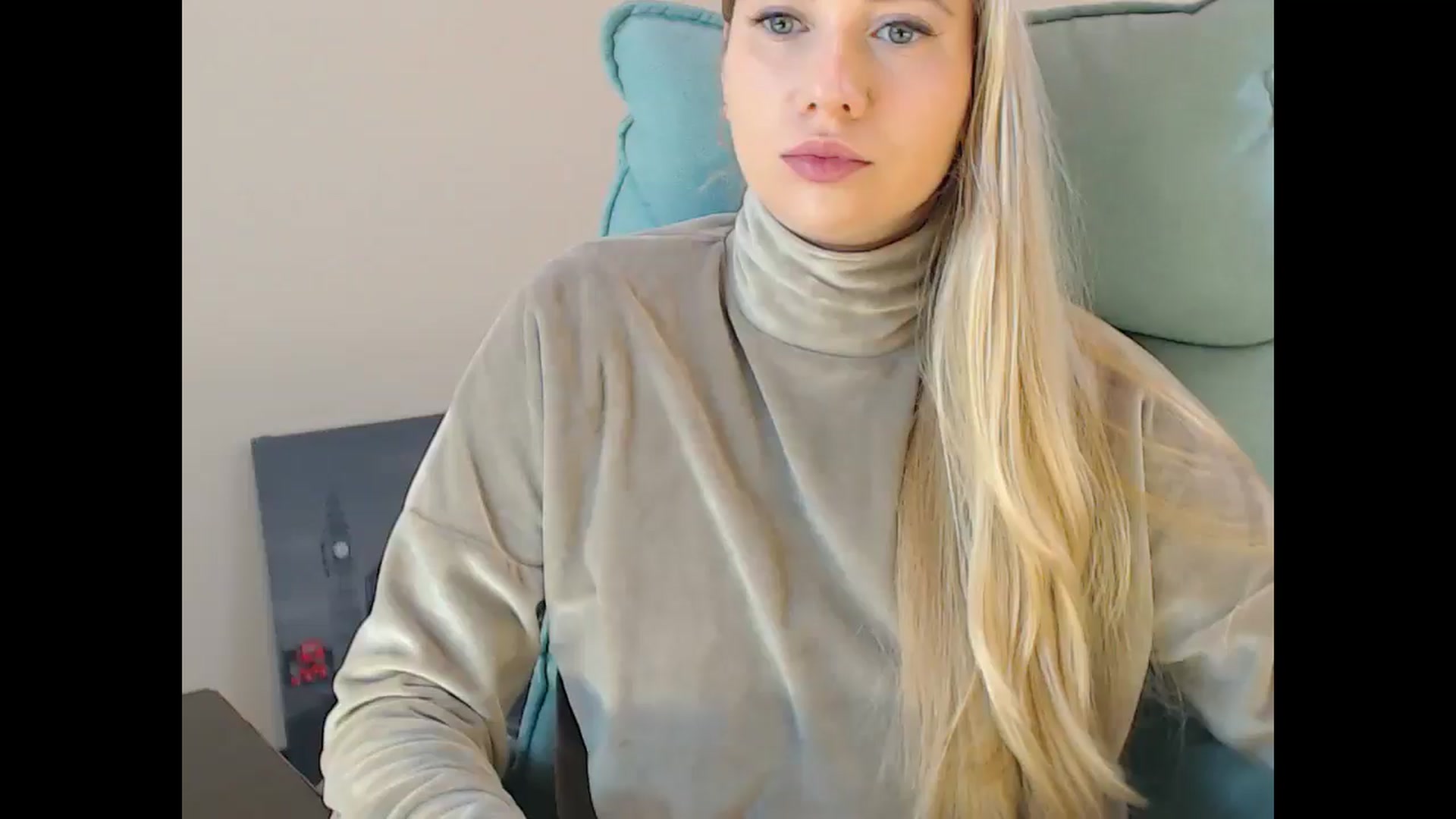 Gallery image thumbnail from Miss_Sylvia's myfreecams stream on, 11/23/2024, 19:22 image 5 of 20
