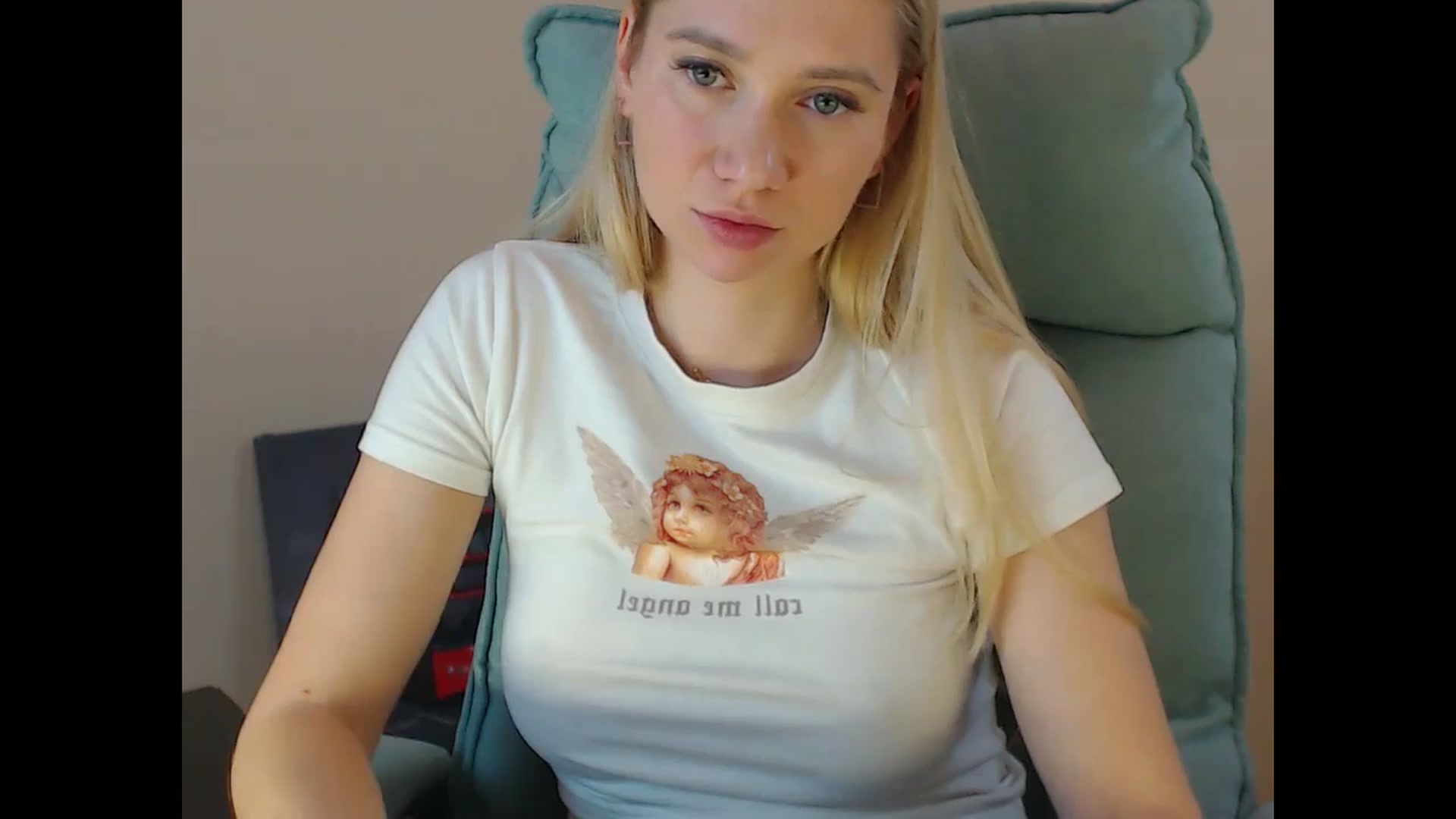 Gallery image thumbnail from Miss_Sylvia's myfreecams stream on, 11/24/2024, 18:45 image 11 of 20