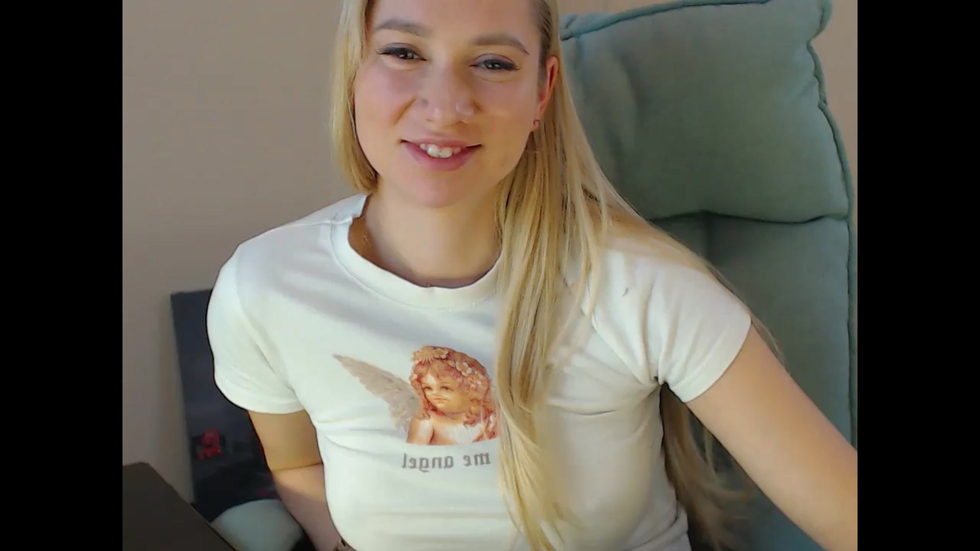 Gallery image thumbnail from Miss_Sylvia's myfreecams stream on, 11/24/2024, 18:45 image 18 of 20
