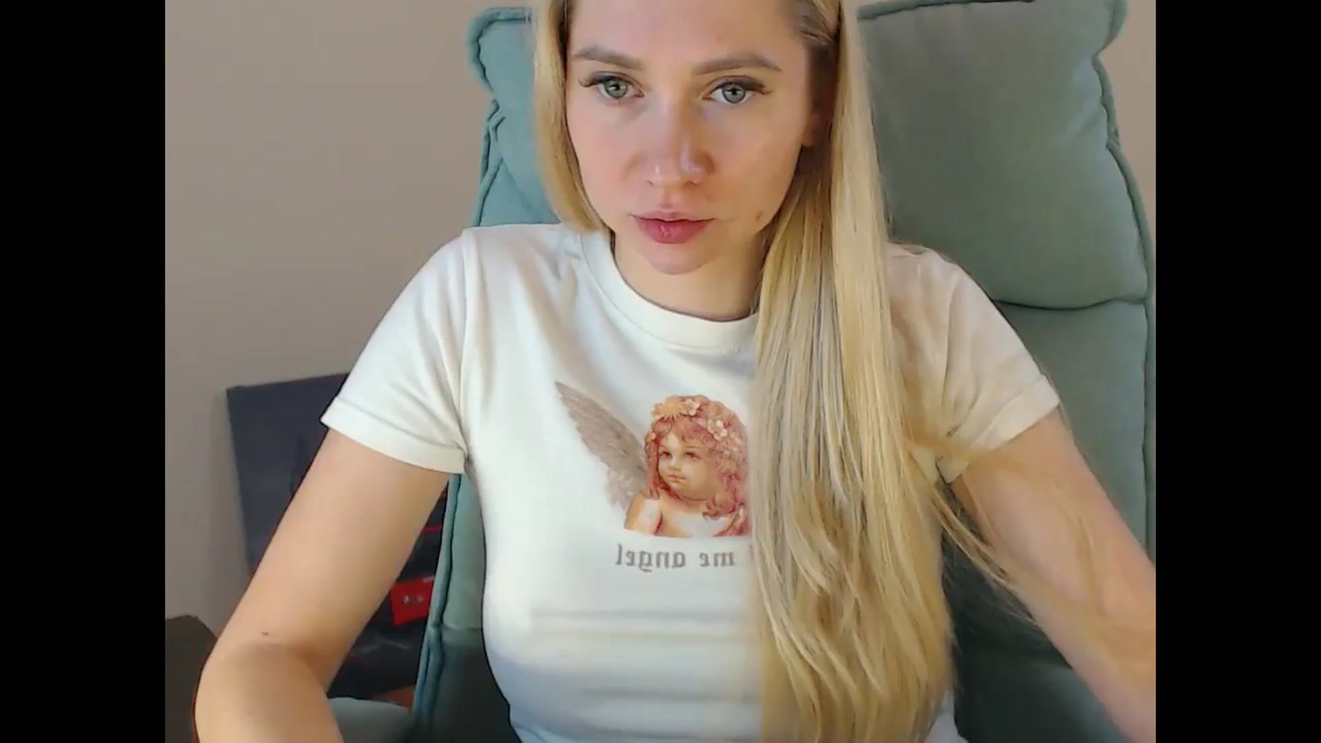 Gallery image thumbnail from Miss_Sylvia's myfreecams stream on, 11/25/2024, 19:20 image 2 of 20