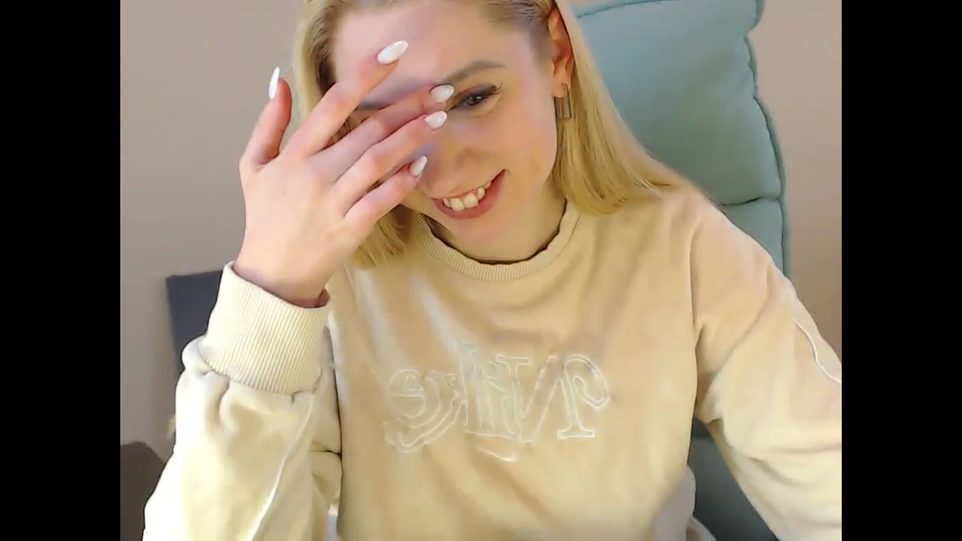 Gallery image thumbnail from Miss_Sylvia's myfreecams stream on, 11/26/2024, 19:02 image 14 of 20