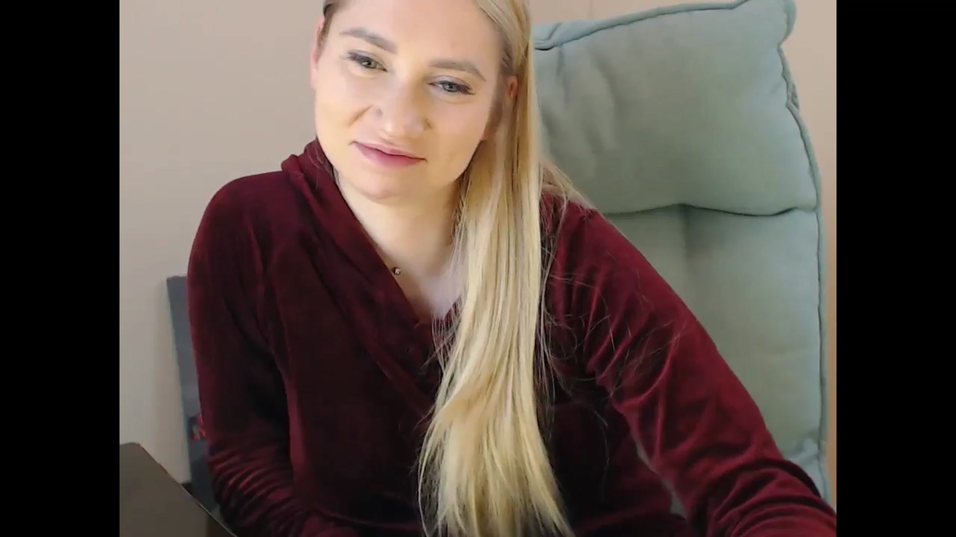 Gallery image thumbnail from Miss_Sylvia's myfreecams stream on, 11/29/2024, 17:36 image 18 of 20