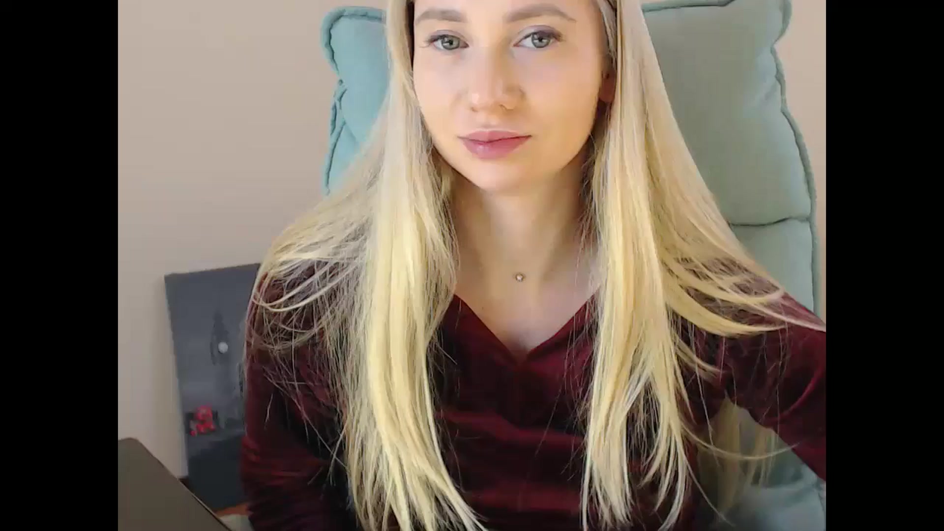Gallery image thumbnail from Miss_Sylvia's myfreecams stream on, 11/29/2024, 17:36 image 7 of 20