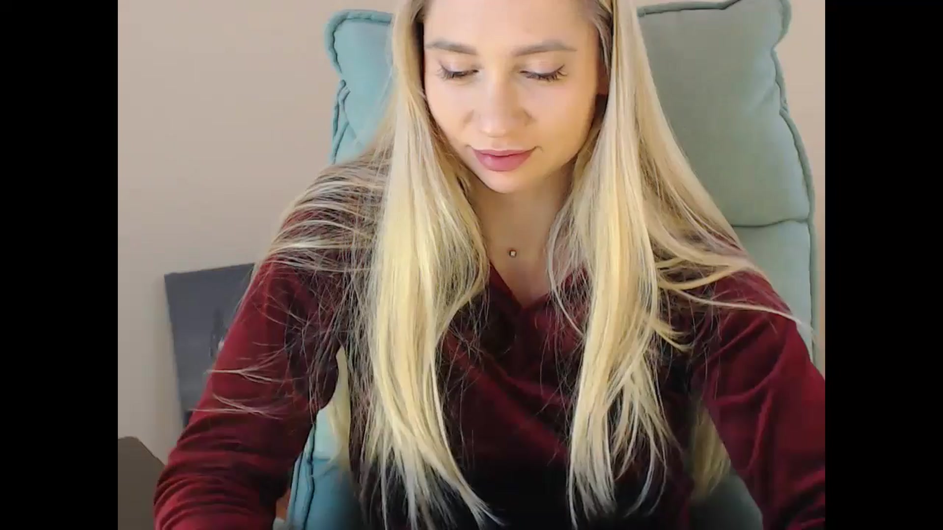 Gallery image thumbnail from Miss_Sylvia's myfreecams stream on, 11/29/2024, 17:36 image 9 of 20