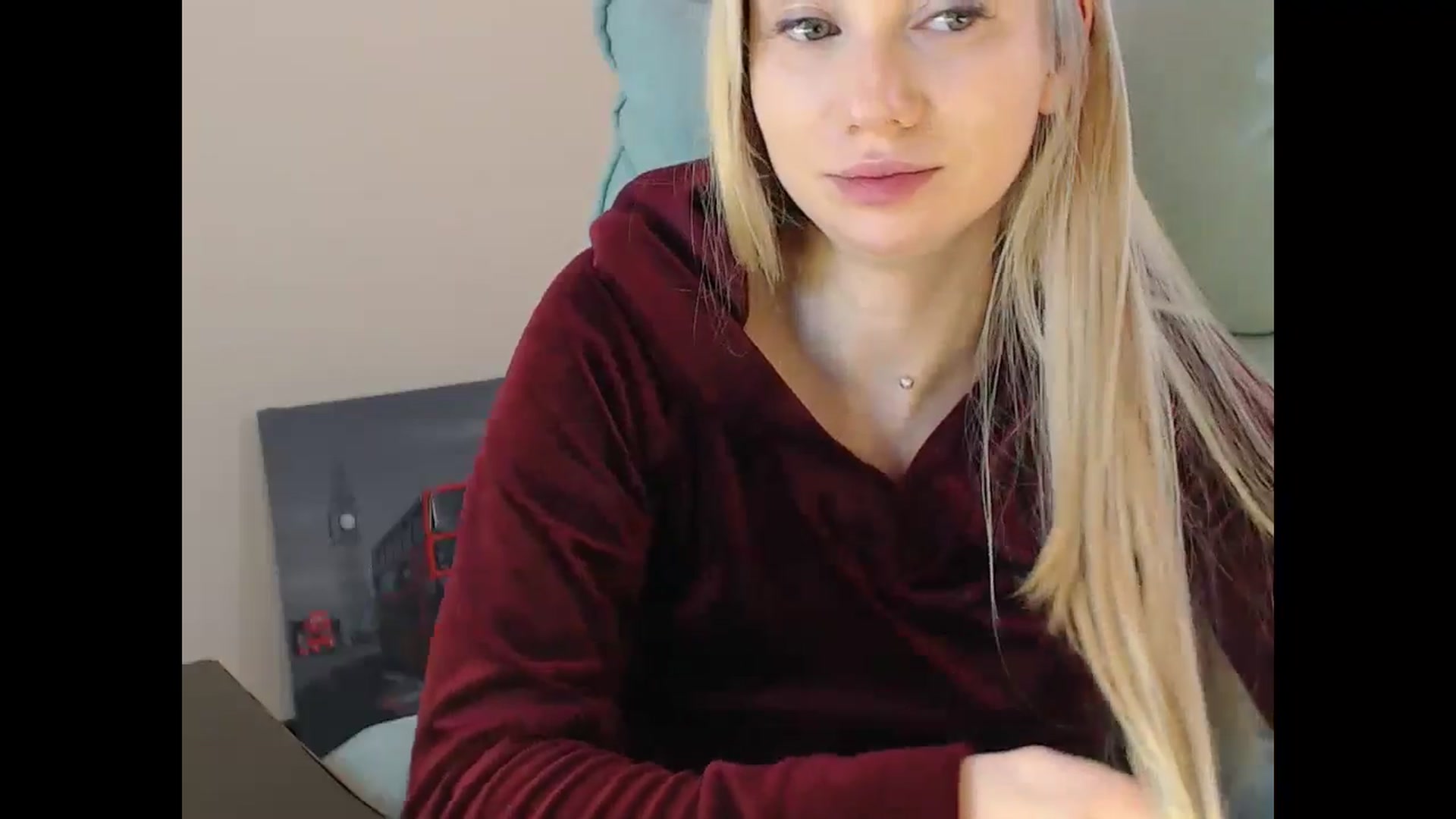 Gallery image thumbnail from Miss_Sylvia's myfreecams stream on, 11/29/2024, 19:56 image 17 of 20