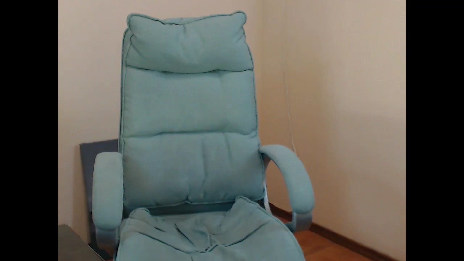Gallery image thumbnail from Miss_Sylvia's myfreecams stream on, 12/05/2024, 16:54 image 7 of 20