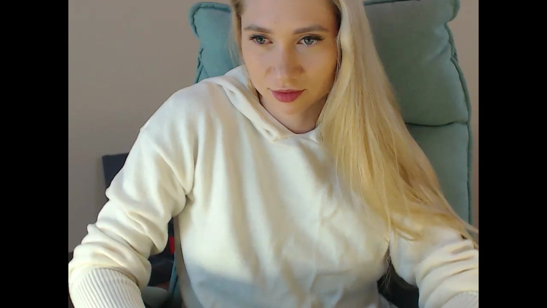 Gallery image thumbnail from Miss_Sylvia's myfreecams stream on, 12/07/2024, 19:05 image 20 of 20