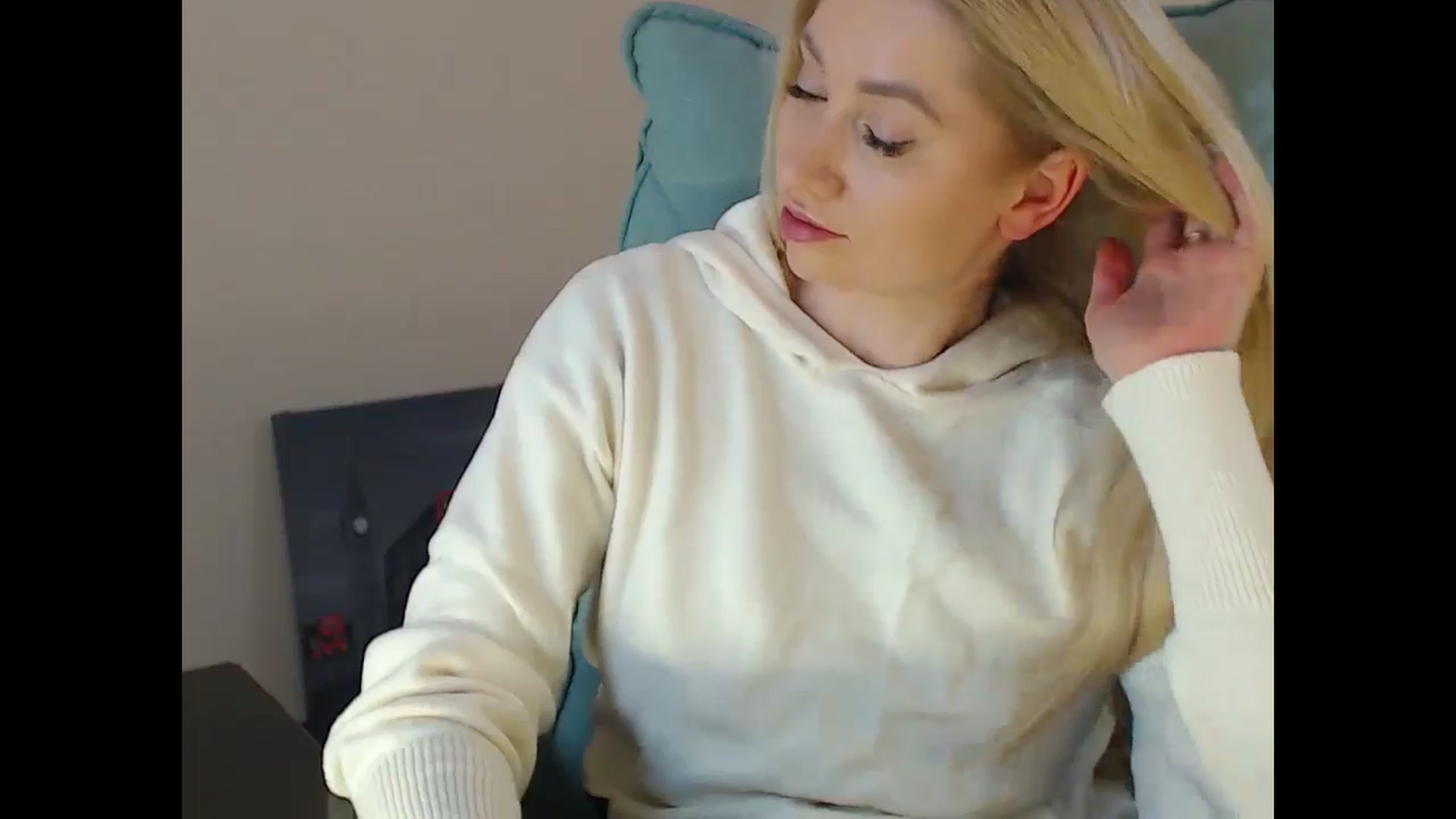 Gallery image thumbnail from Miss_Sylvia's myfreecams stream on, 12/07/2024, 19:05 image 8 of 20