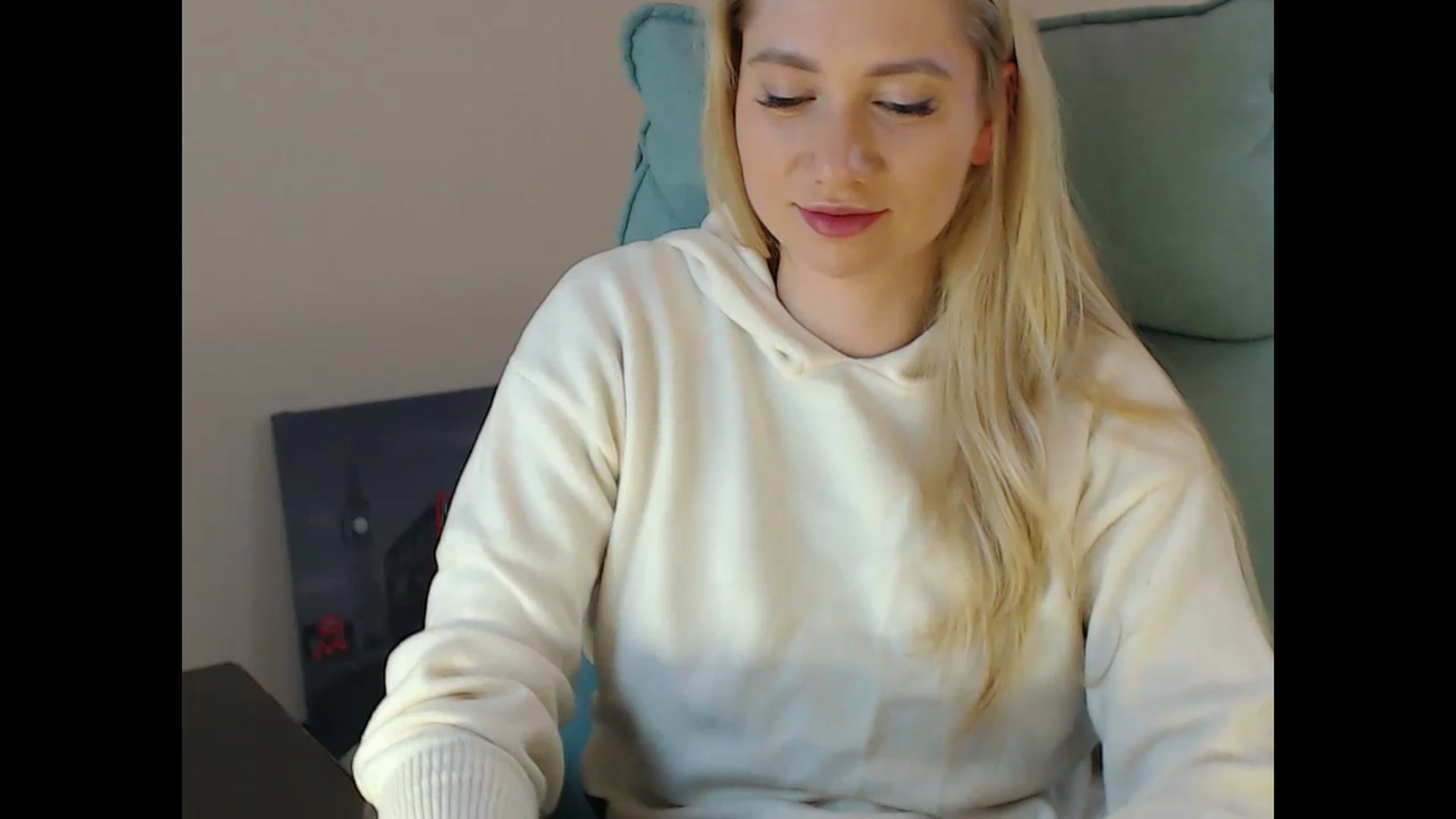 Gallery image thumbnail from Miss_Sylvia's myfreecams stream on, 12/07/2024, 19:05 image 7 of 20