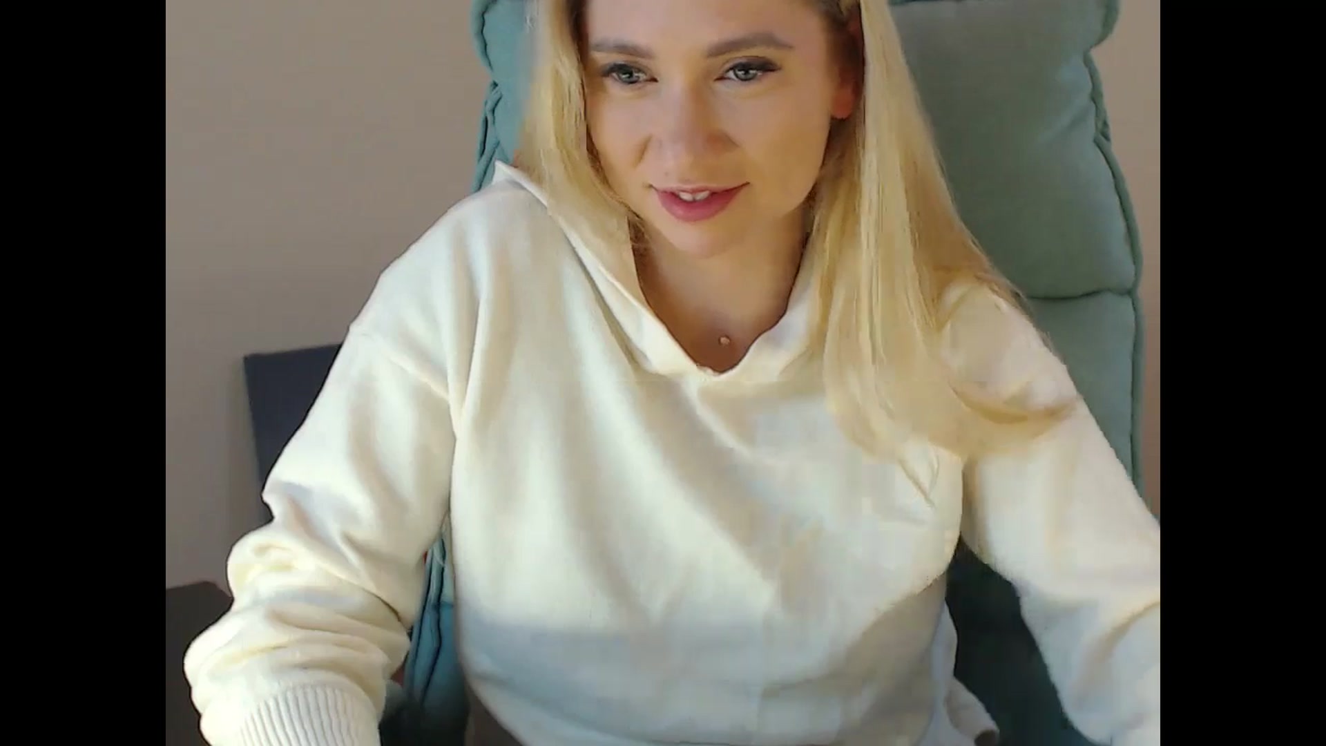 Gallery image thumbnail from Miss_Sylvia's myfreecams stream on, 12/07/2024, 19:51 image 3 of 20