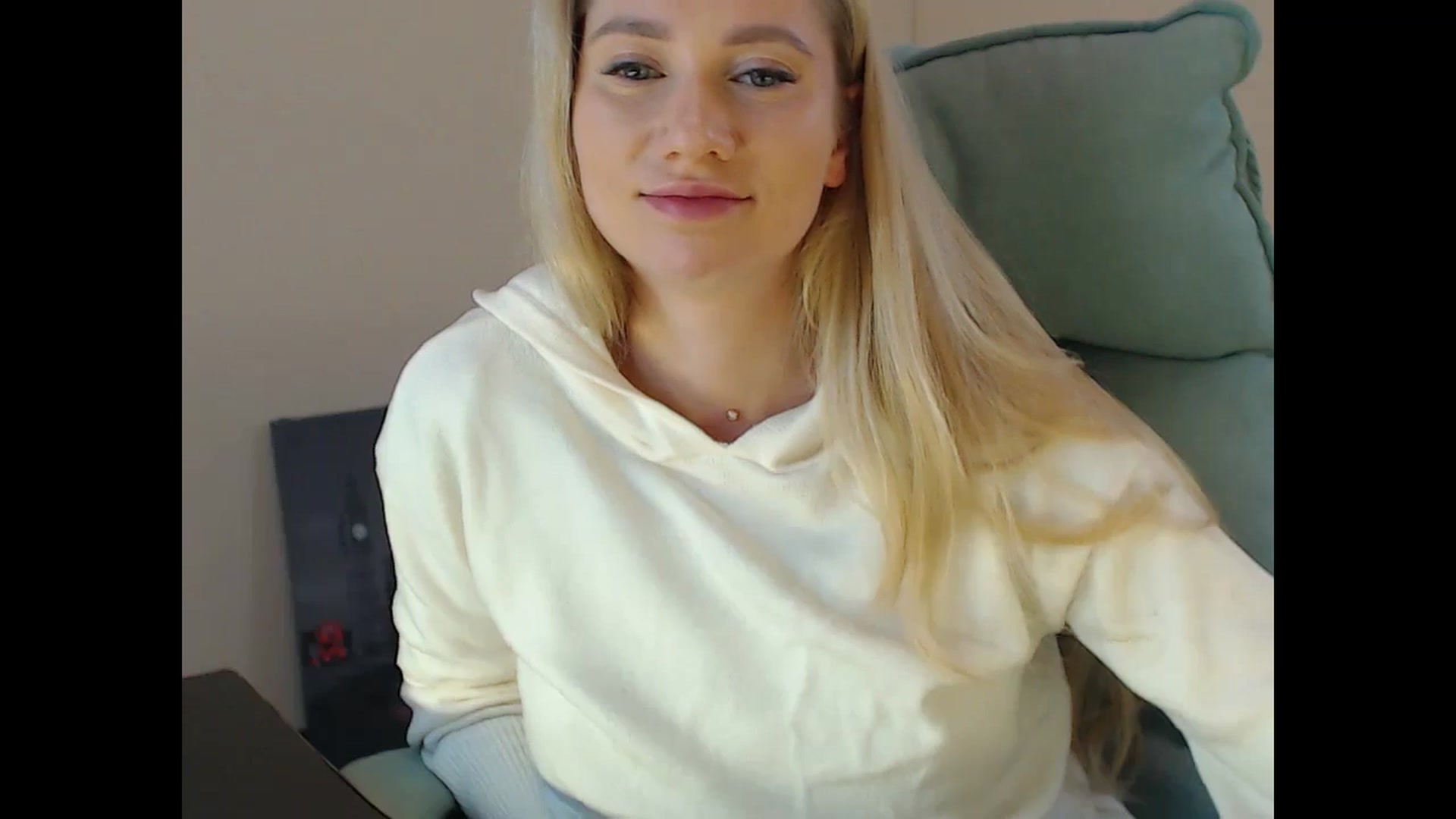 Gallery image thumbnail from Miss_Sylvia's myfreecams stream on, 12/07/2024, 20:16 image 20 of 20