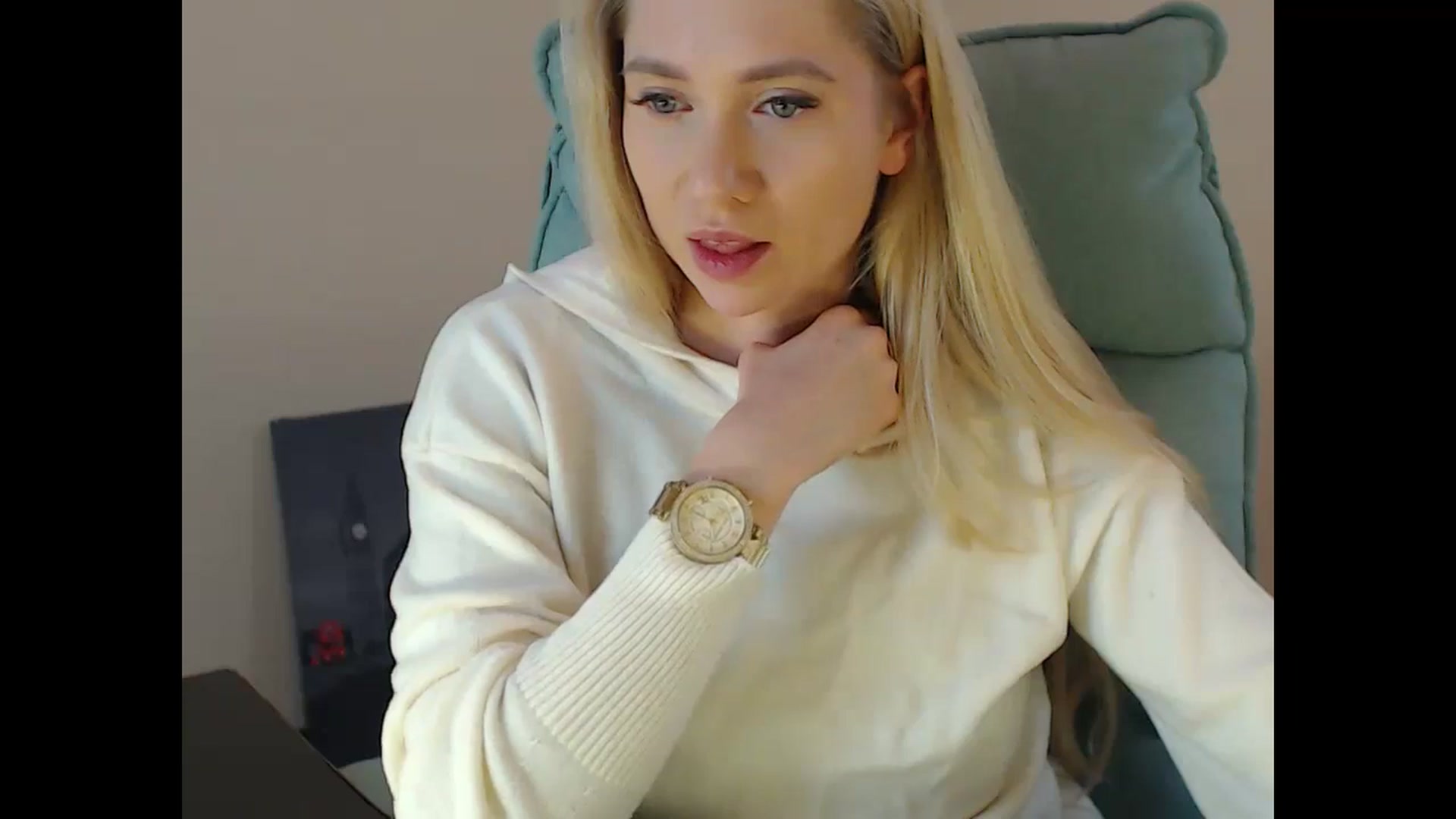 Gallery image thumbnail from Miss_Sylvia's myfreecams stream on, 12/07/2024, 20:16 image 14 of 20