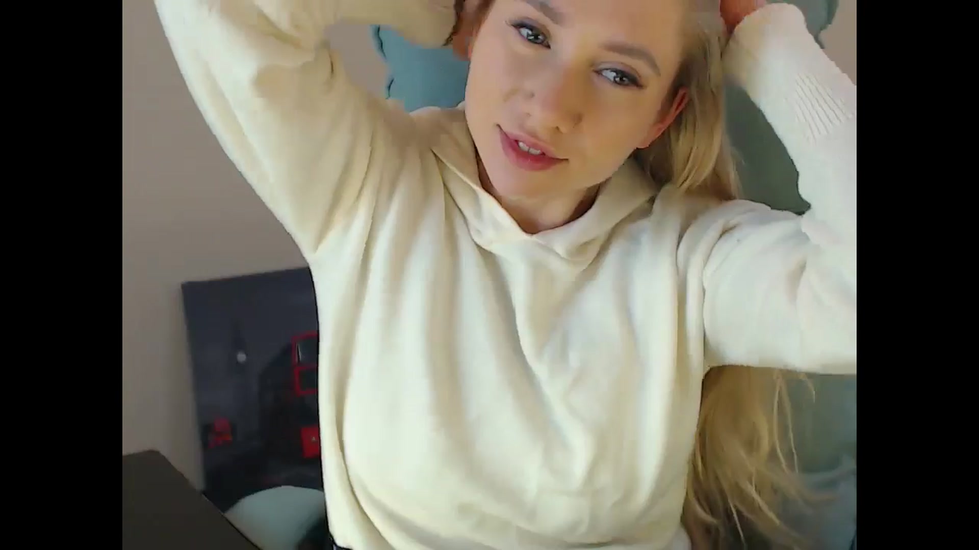Gallery image thumbnail from Miss_Sylvia's myfreecams stream on, 12/07/2024, 21:01 image 15 of 20