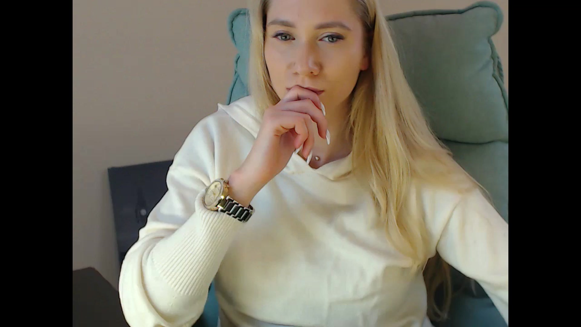 Gallery image thumbnail from Miss_Sylvia's myfreecams stream on, 12/07/2024, 21:01 image 2 of 20