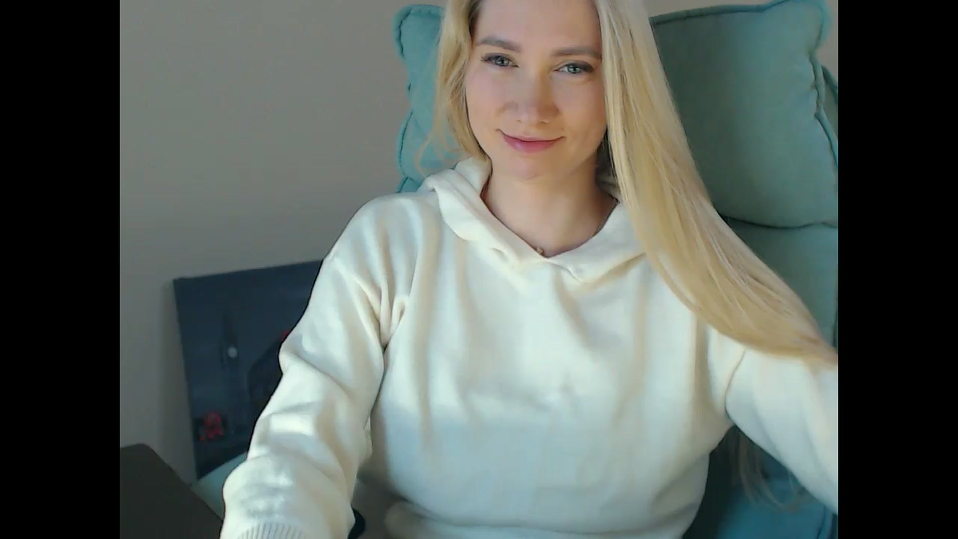 Gallery image thumbnail from Miss_Sylvia's myfreecams stream on, 12/12/2024, 17:01 image 4 of 20
