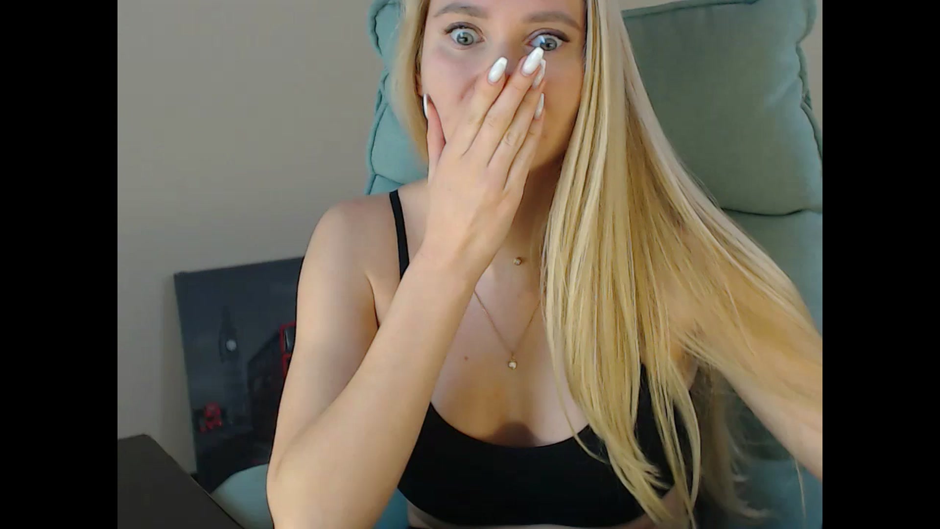 Gallery image thumbnail from Miss_Sylvia's myfreecams stream on, 12/12/2024, 19:55 image 19 of 20