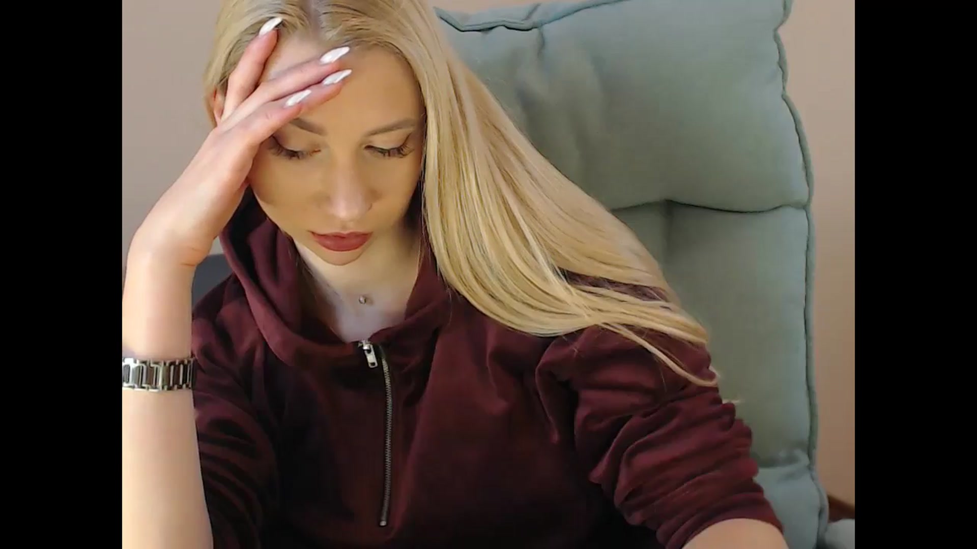 Gallery image thumbnail from Miss_Sylvia's myfreecams stream on, 12/17/2024, 17:29 image 13 of 20