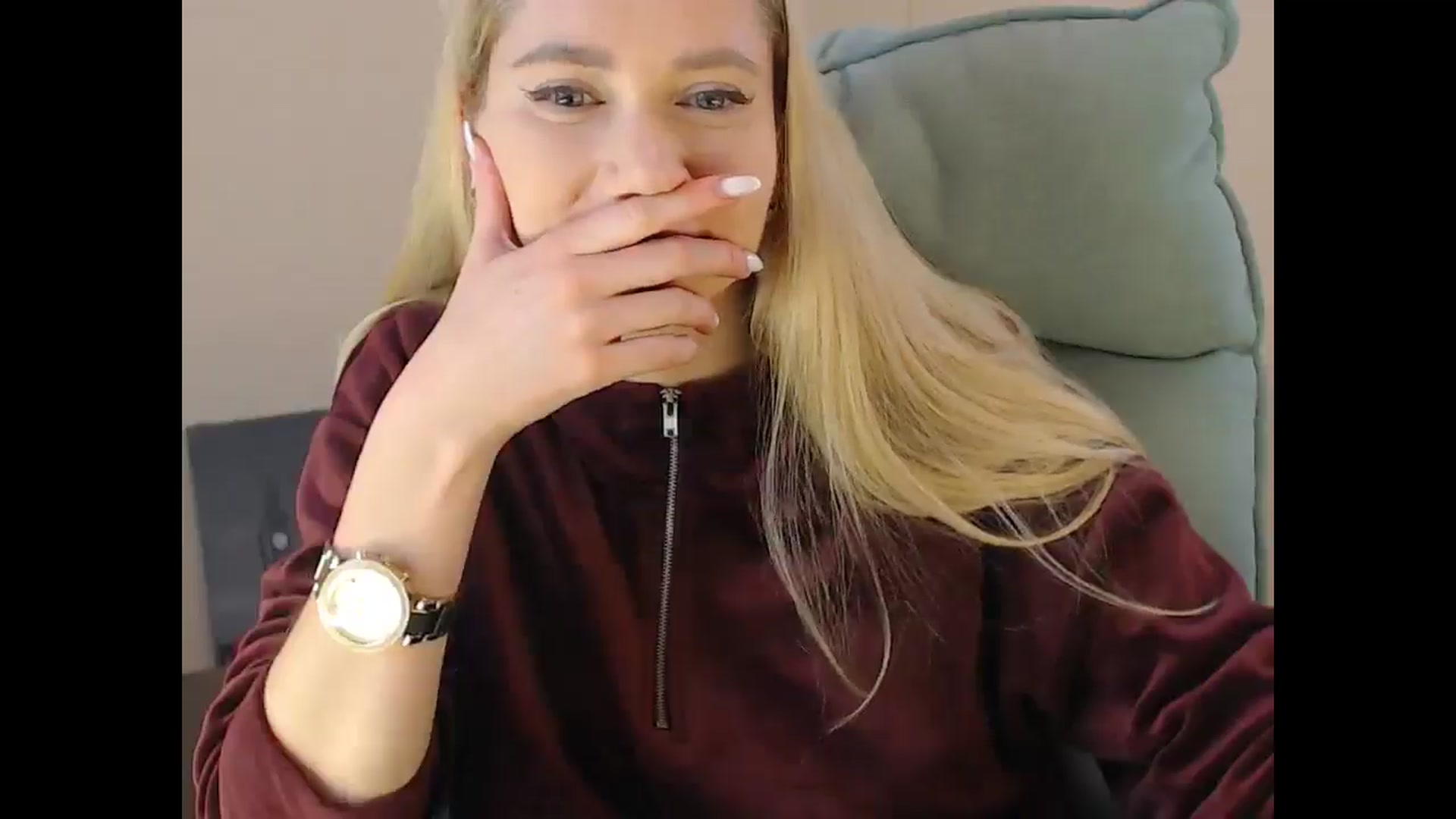 Gallery image thumbnail from Miss_Sylvia's myfreecams stream on, 12/17/2024, 18:36 image 2 of 20