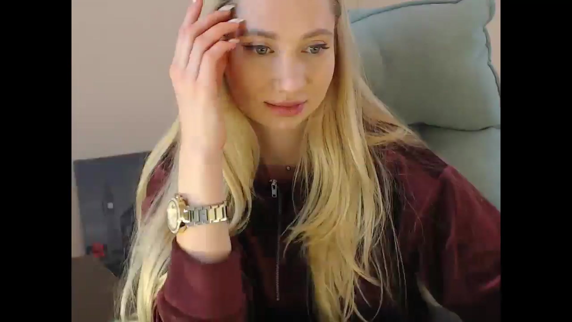 Gallery image thumbnail from Miss_Sylvia's myfreecams stream on, 12/17/2024, 18:36 image 20 of 20