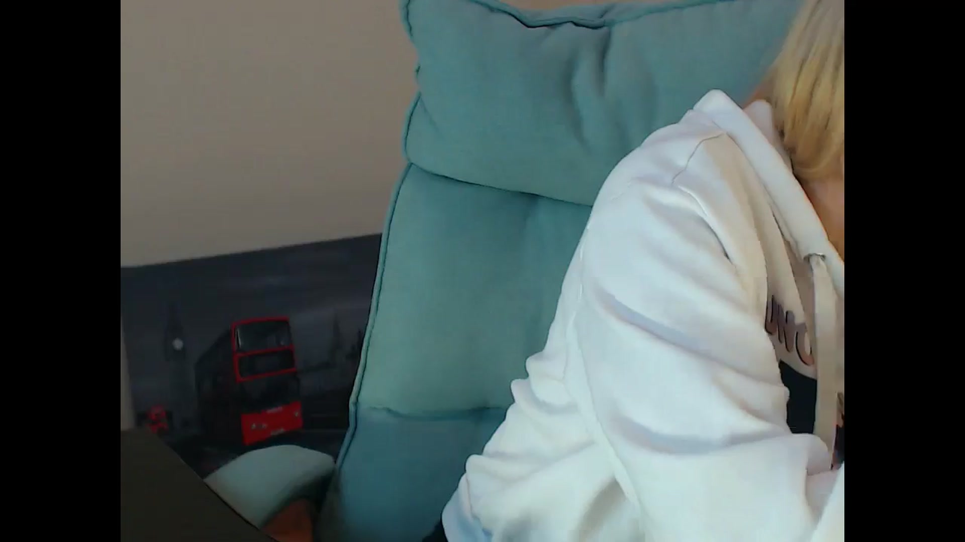 Gallery image thumbnail from Miss_Sylvia's myfreecams stream on, 12/20/2024, 19:39 image 4 of 20