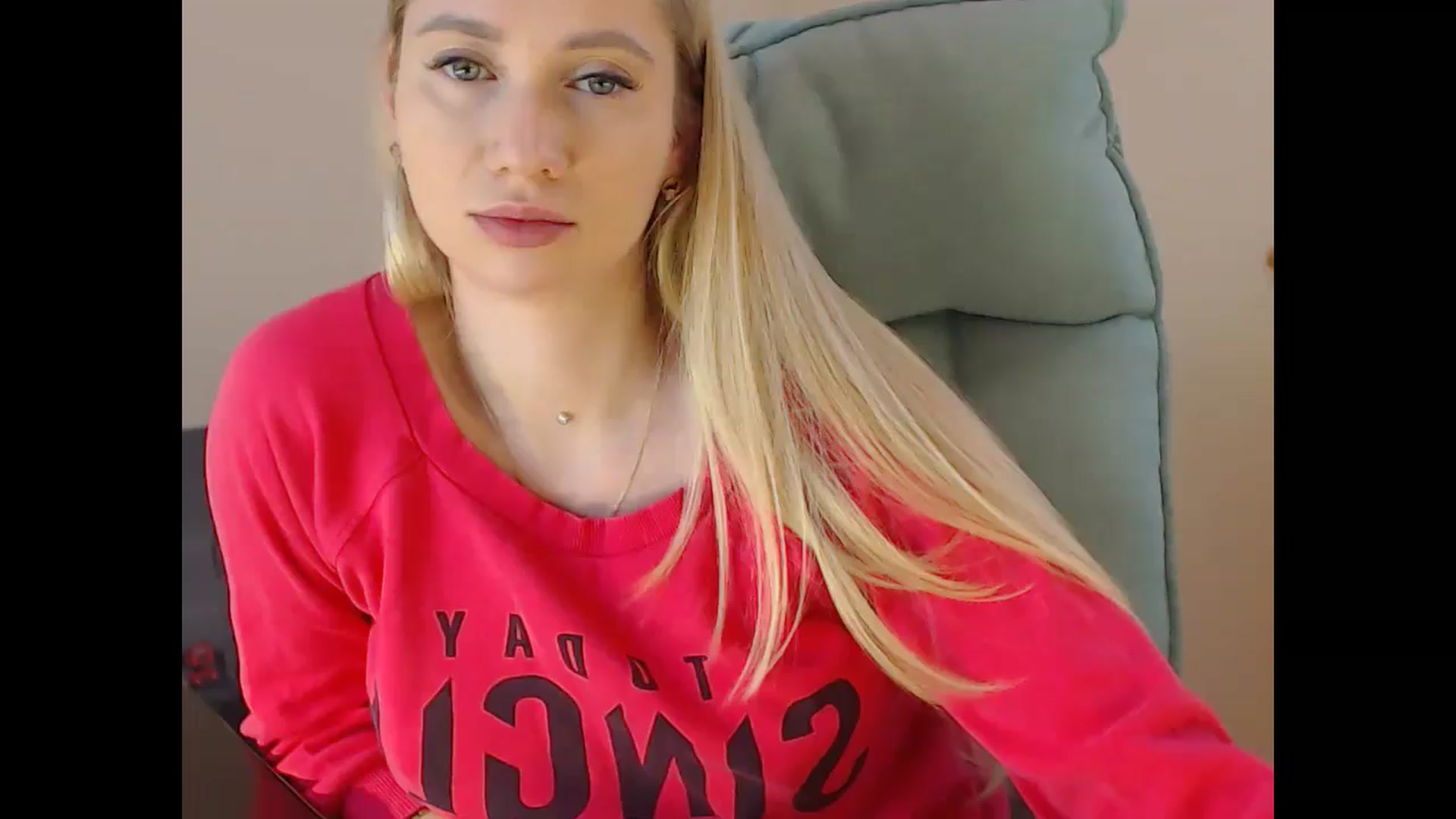 Gallery image thumbnail from Miss_Sylvia's myfreecams stream on, 12/24/2024, 17:40 image 2 of 20
