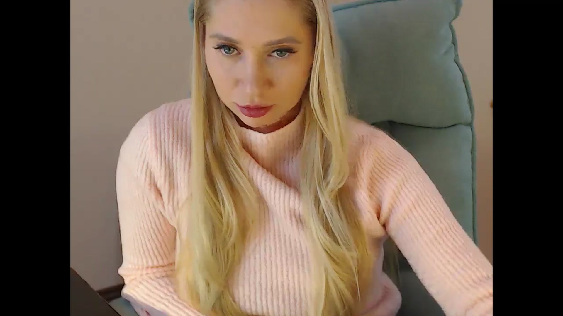 Gallery image thumbnail from Miss_Sylvia's myfreecams stream on, 12/27/2024, 15:52 image 8 of 20