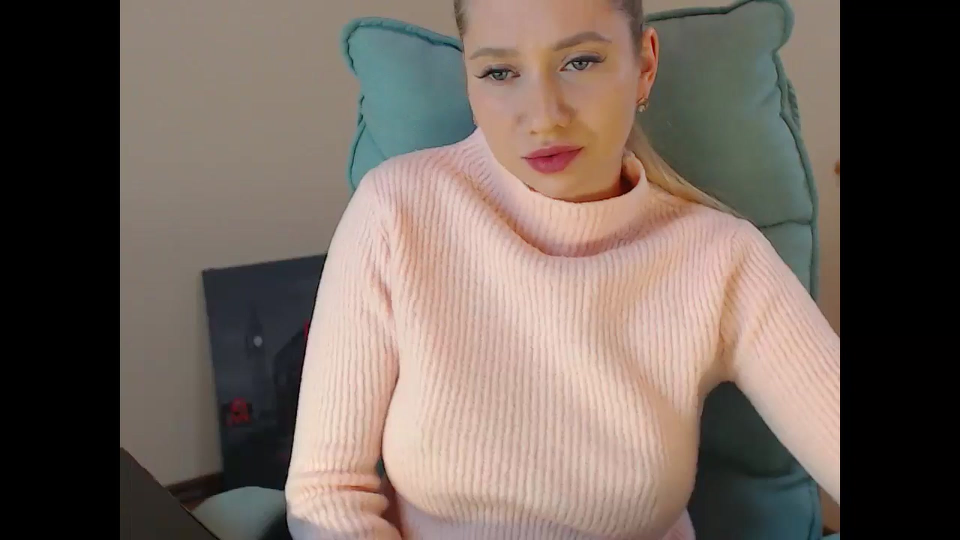 Gallery image thumbnail from Miss_Sylvia's myfreecams stream on, 12/28/2024, 17:12 image 14 of 20