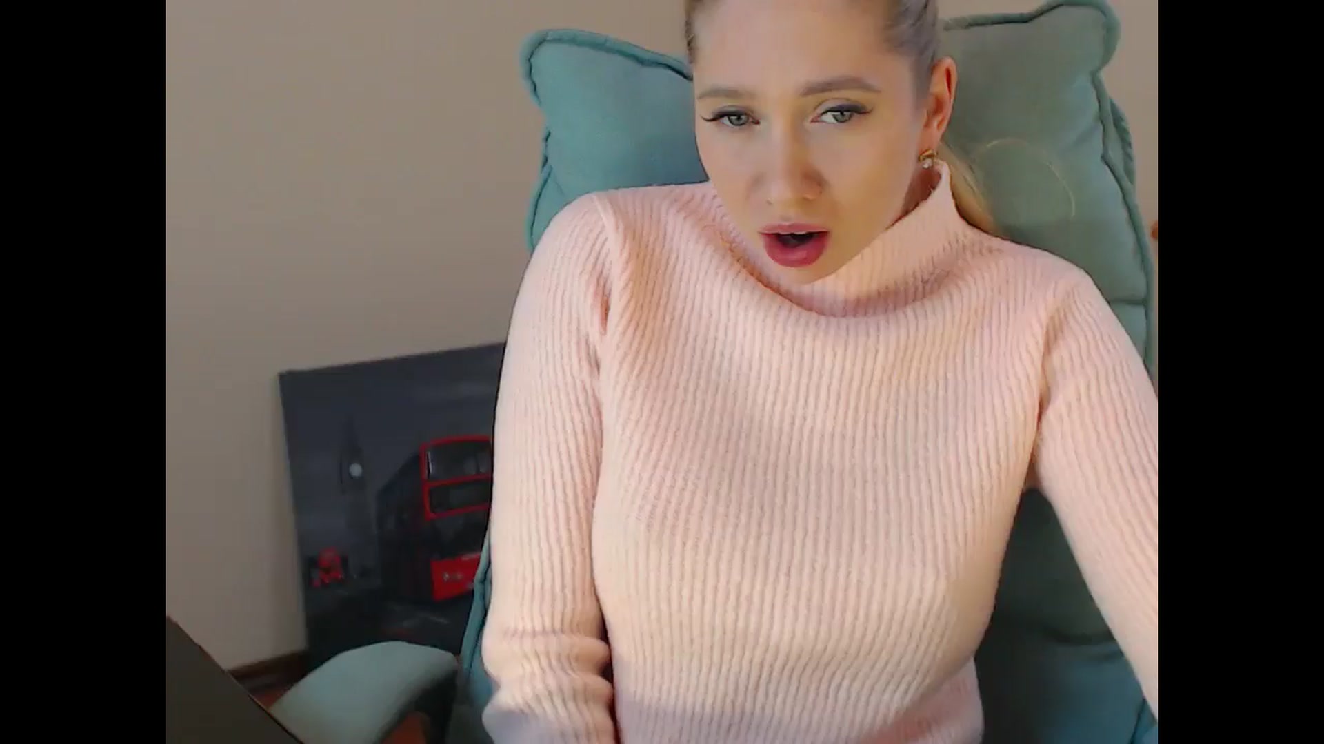 Gallery image thumbnail from Miss_Sylvia's myfreecams stream on, 12/28/2024, 17:12 image 16 of 20