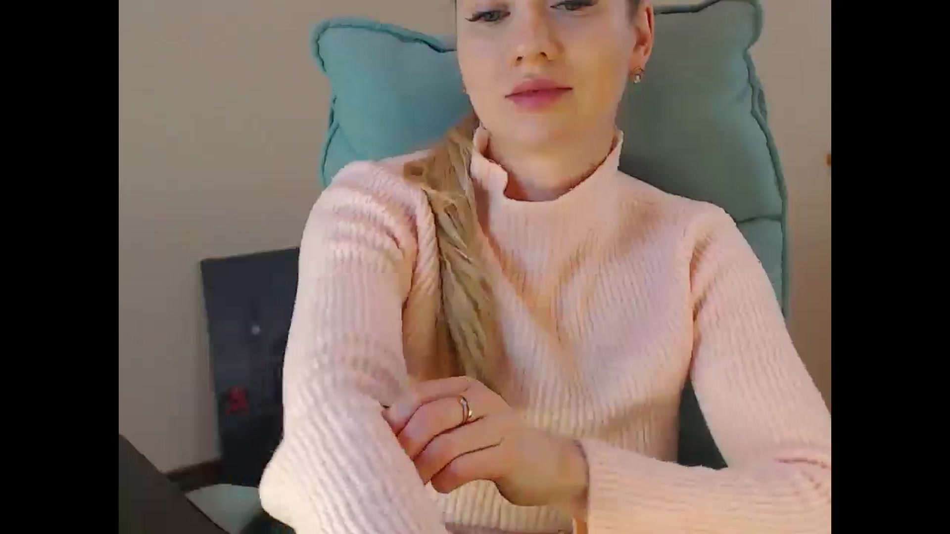 Gallery image thumbnail from Miss_Sylvia's myfreecams stream on, 12/28/2024, 17:43 image 4 of 20