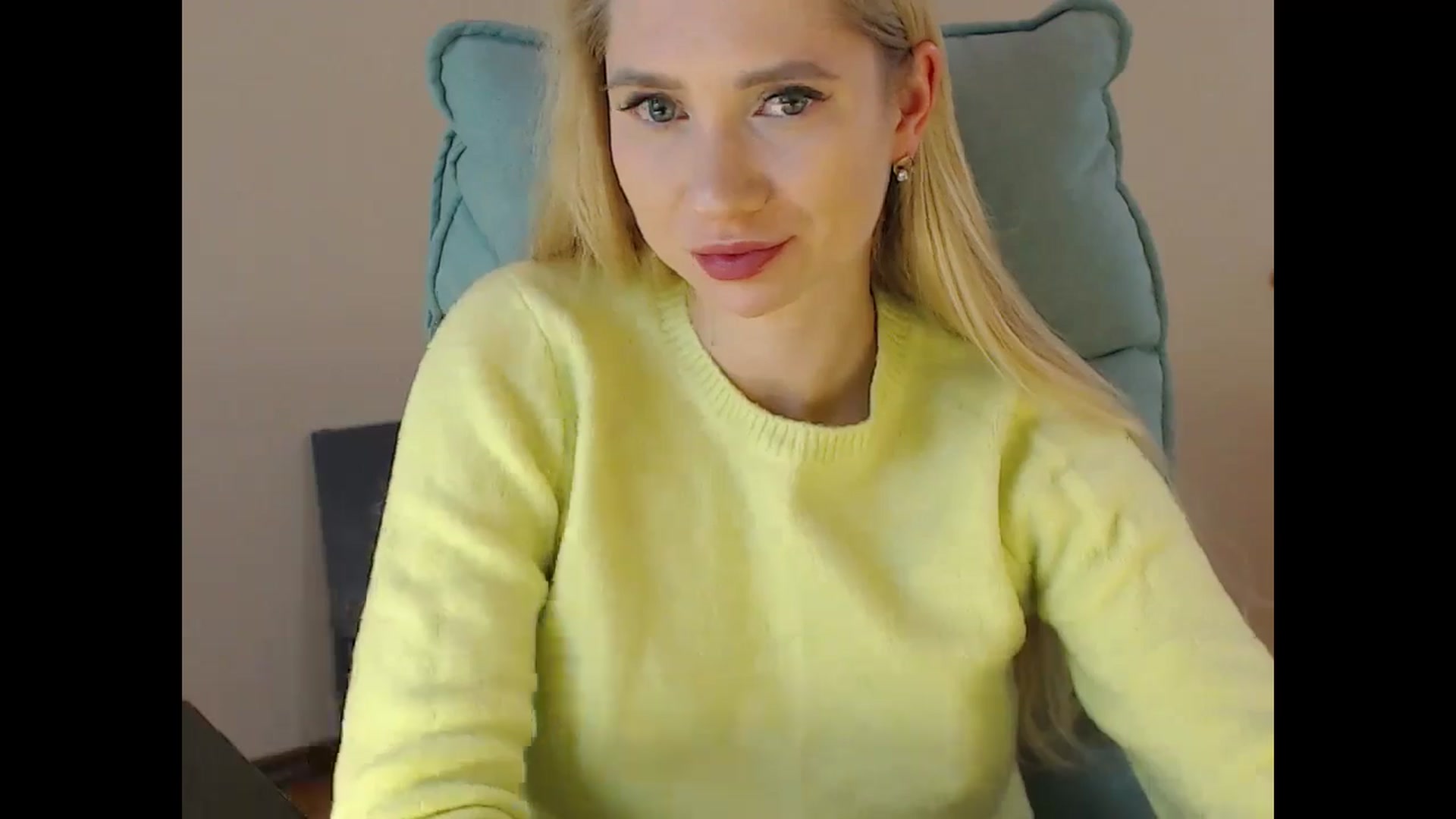 Gallery image thumbnail from Miss_Sylvia's myfreecams stream on, 12/29/2024, 17:13 image 4 of 20