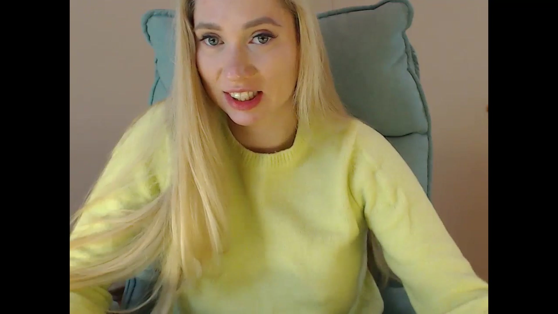 Gallery image thumbnail from Miss_Sylvia's myfreecams stream on, 12/29/2024, 20:38 image 12 of 20