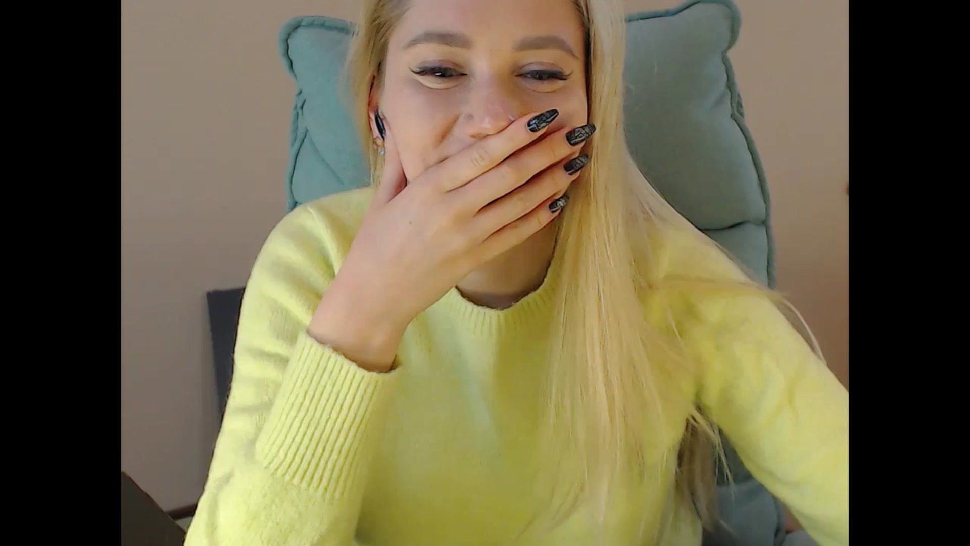 Gallery image thumbnail from Miss_Sylvia's myfreecams stream on, 12/29/2024, 20:38 image 2 of 20